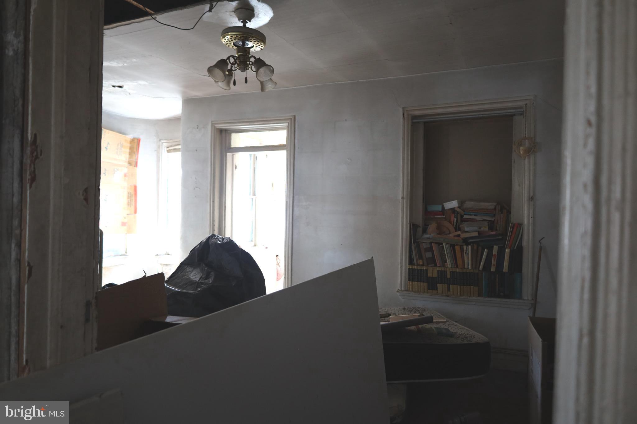 WEST PHILADELPHIA - Commercial Sale