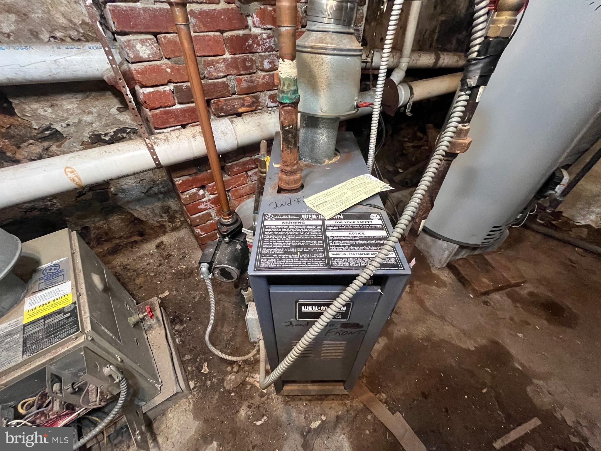 WEST PHILADELPHIA - Commercial Sale