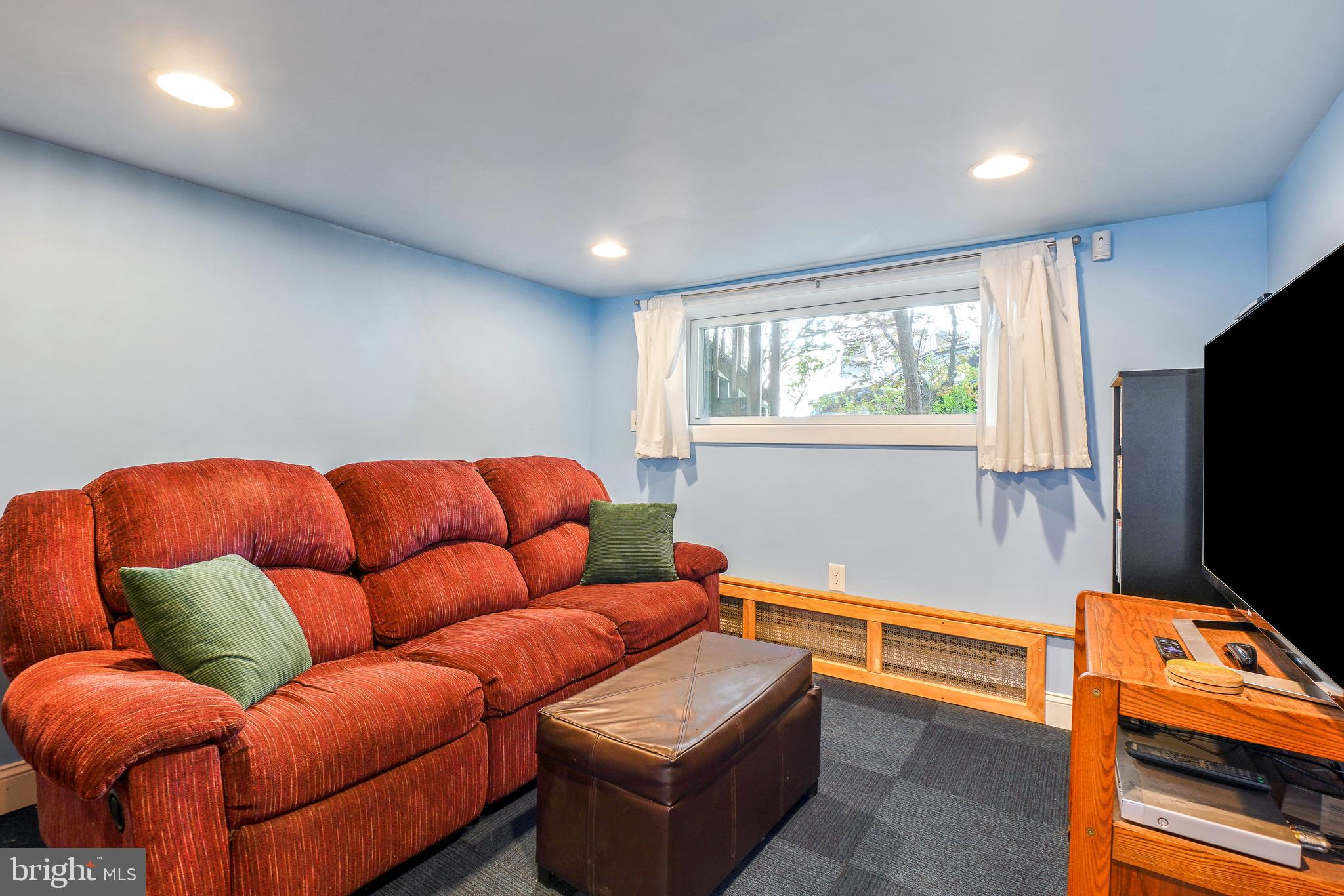 TAKOMA PARK - Residential