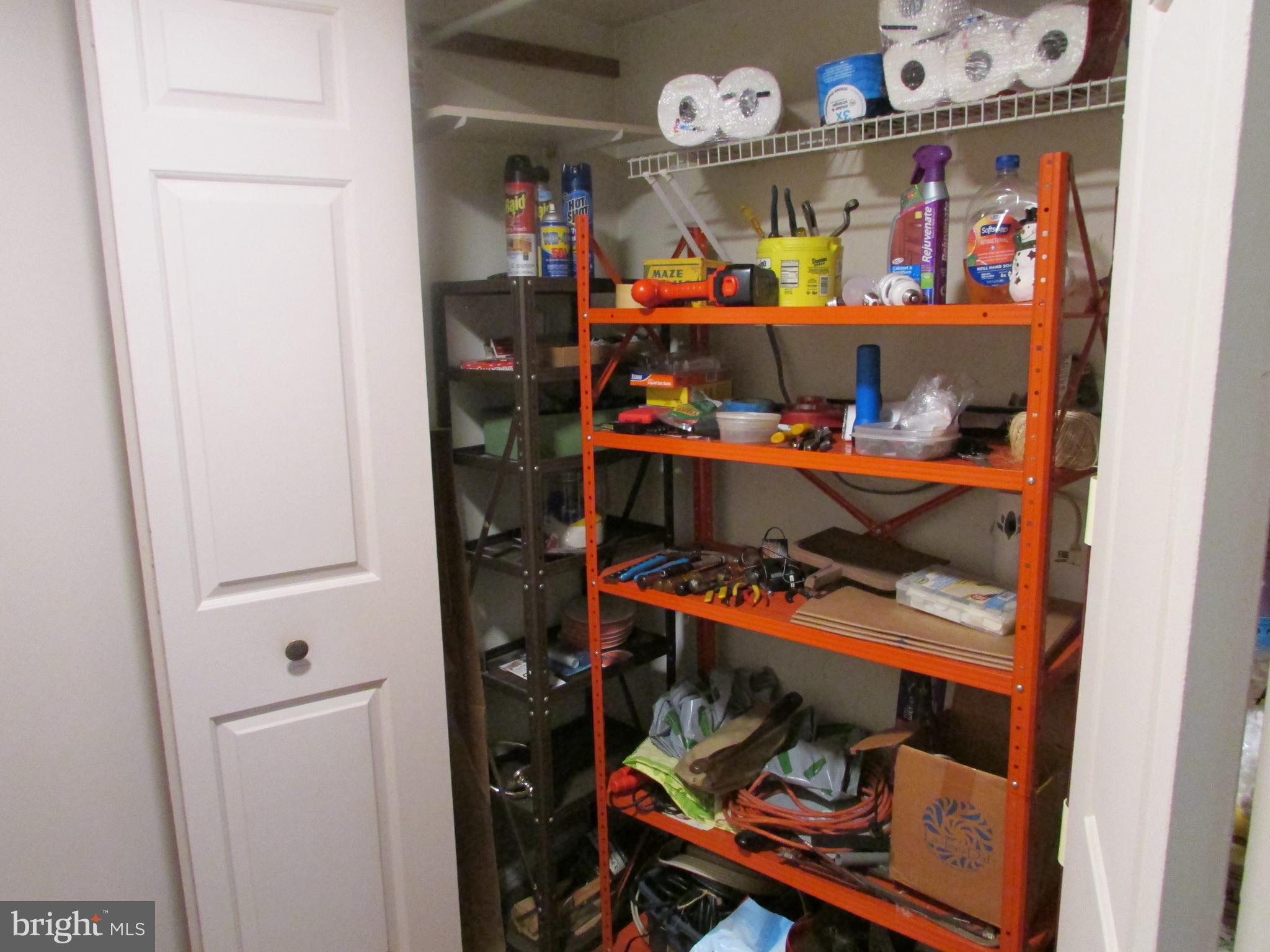 VILLAGE GREENE - Residential