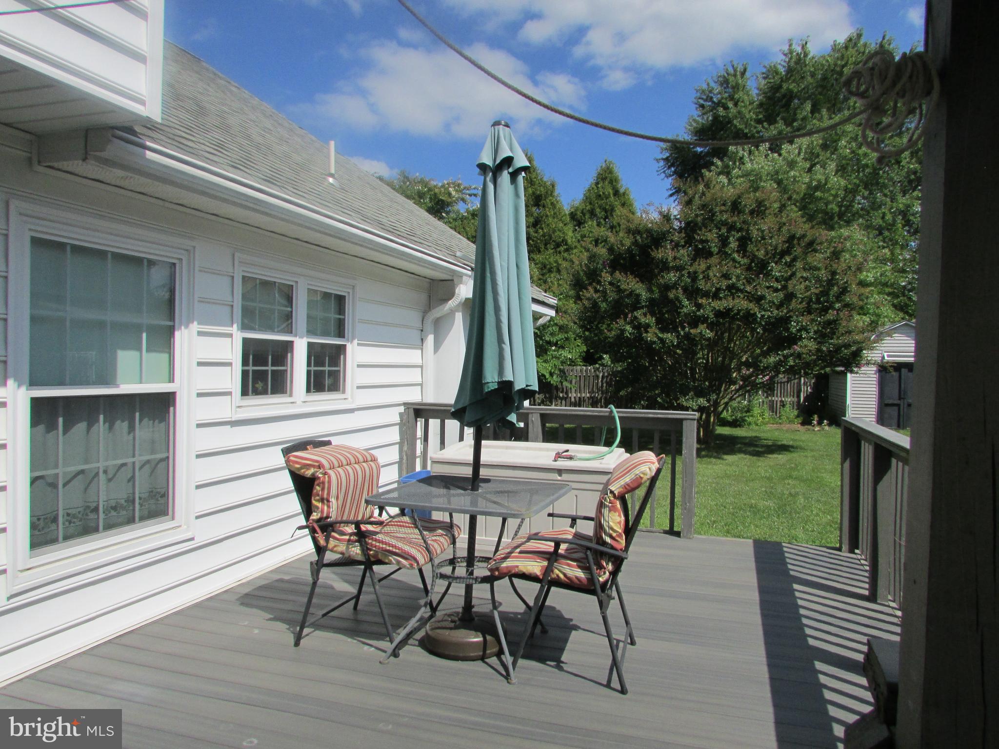 VILLAGE GREENE - Residential