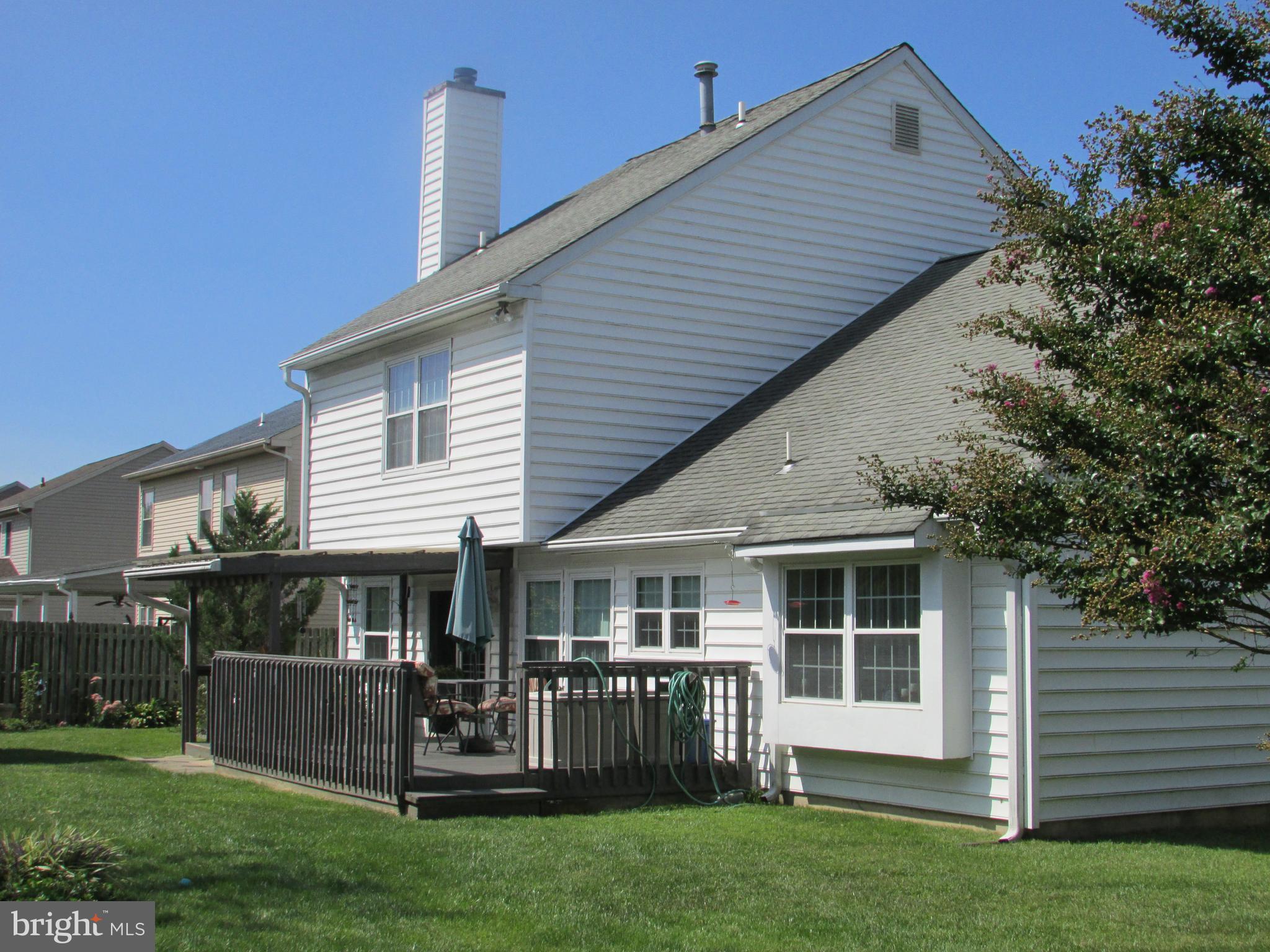 VILLAGE GREENE - Residential