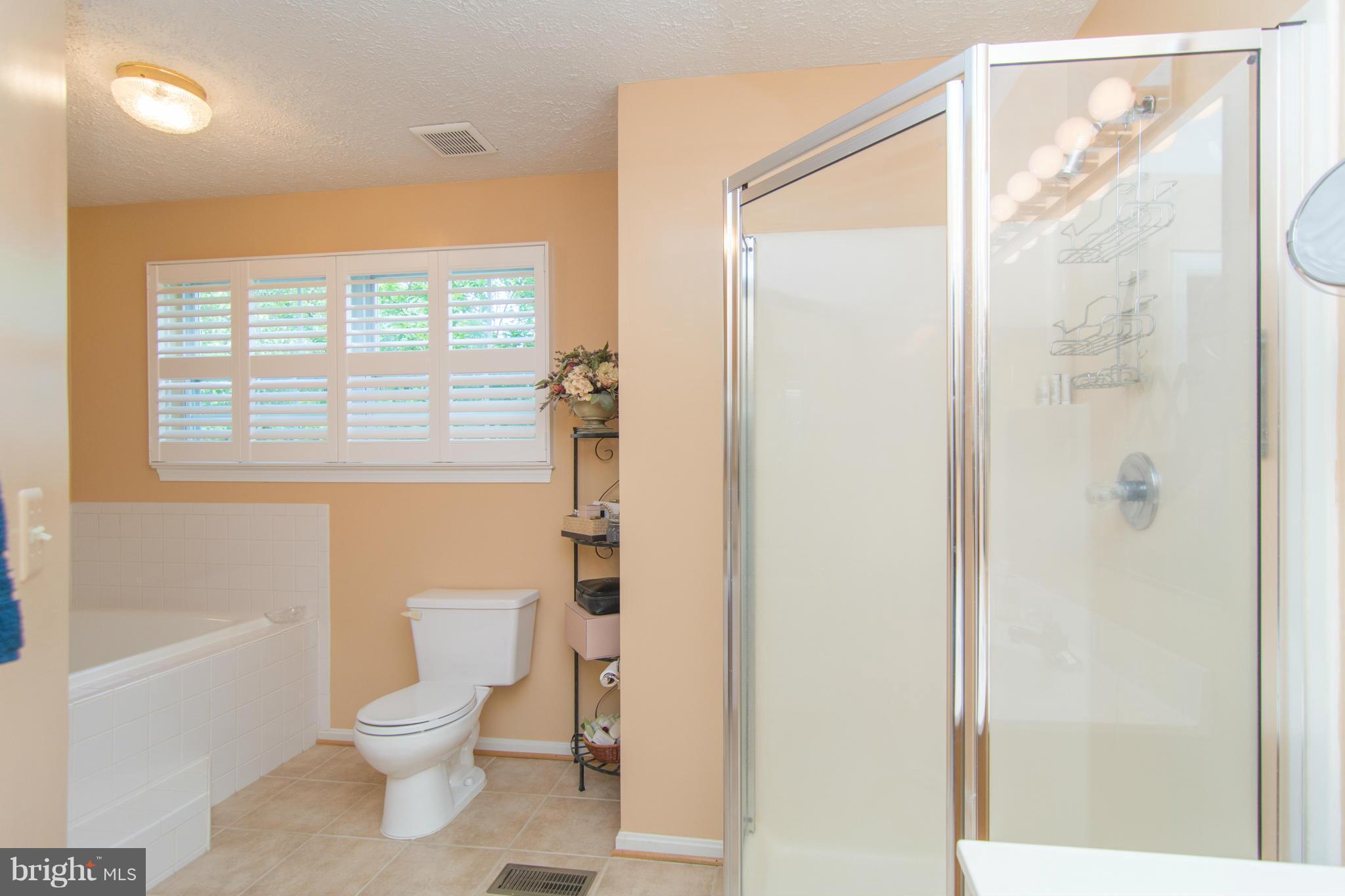 GREENWOOD ACRES - Residential