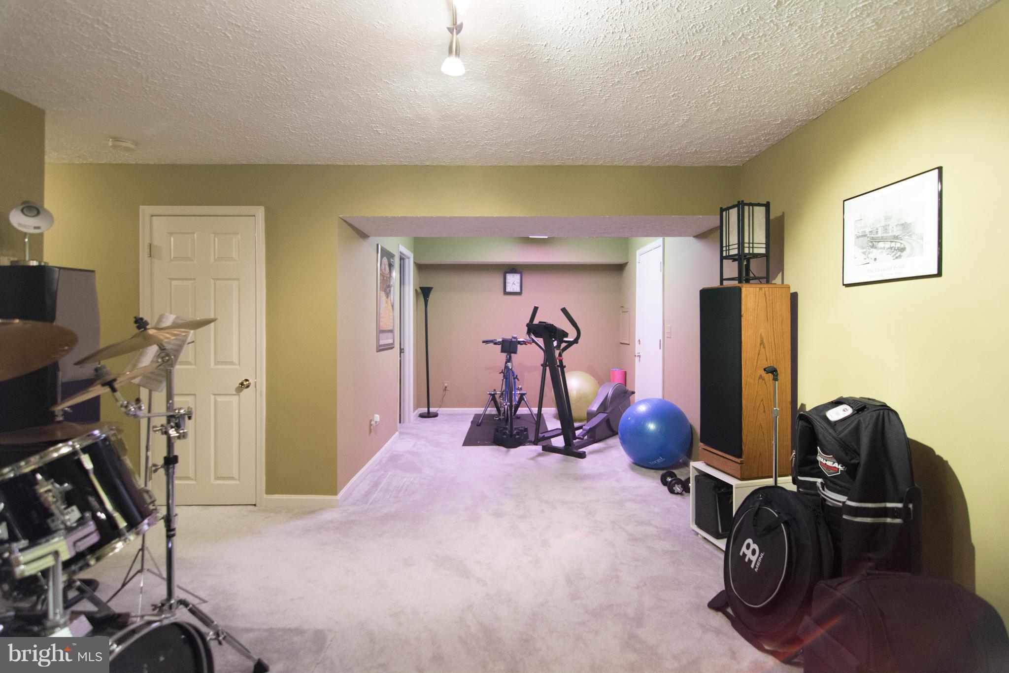 GREENWOOD ACRES - Residential