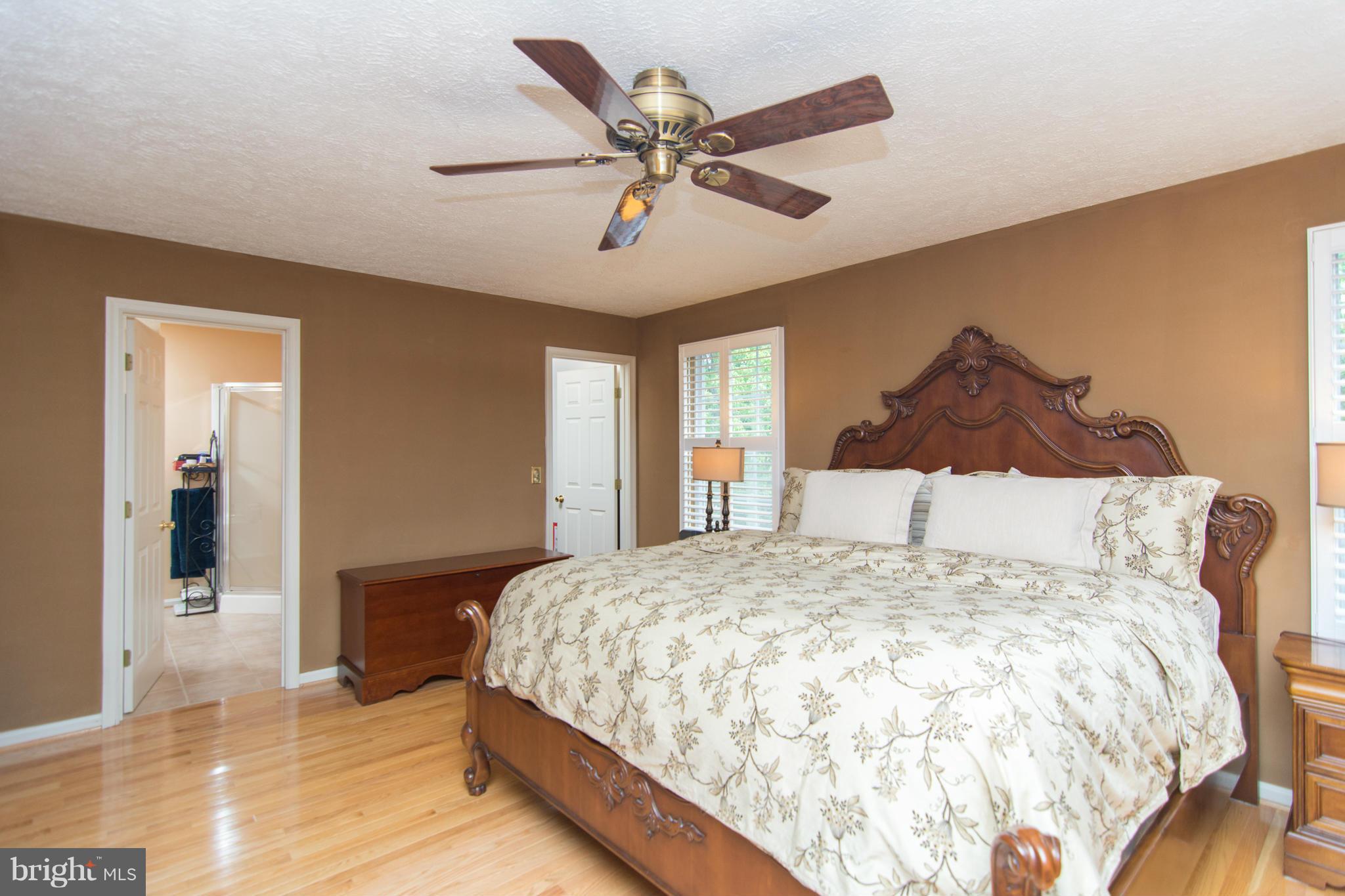 GREENWOOD ACRES - Residential