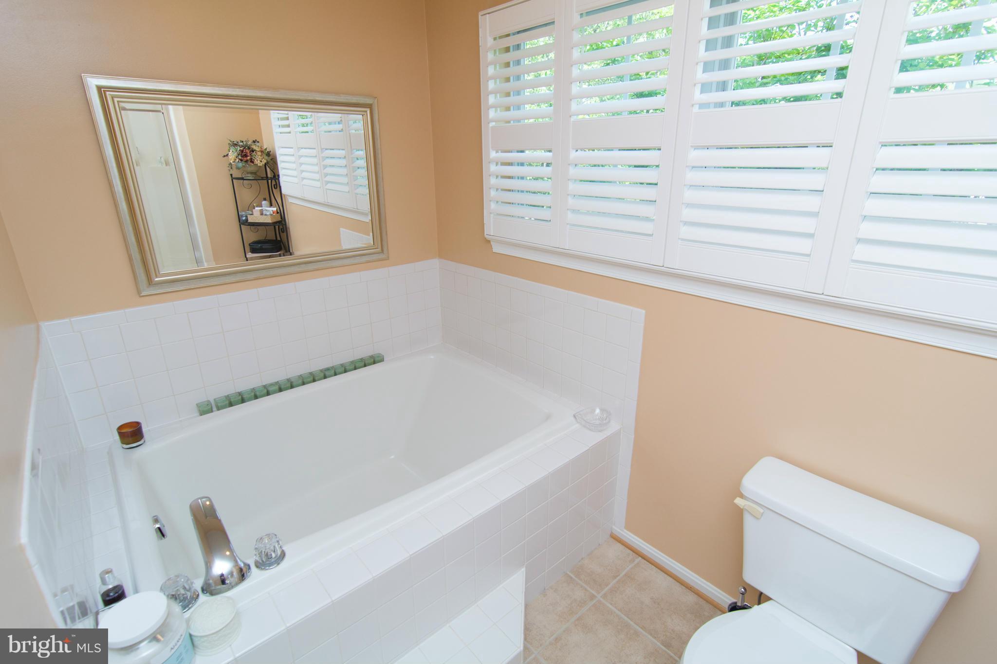 GREENWOOD ACRES - Residential