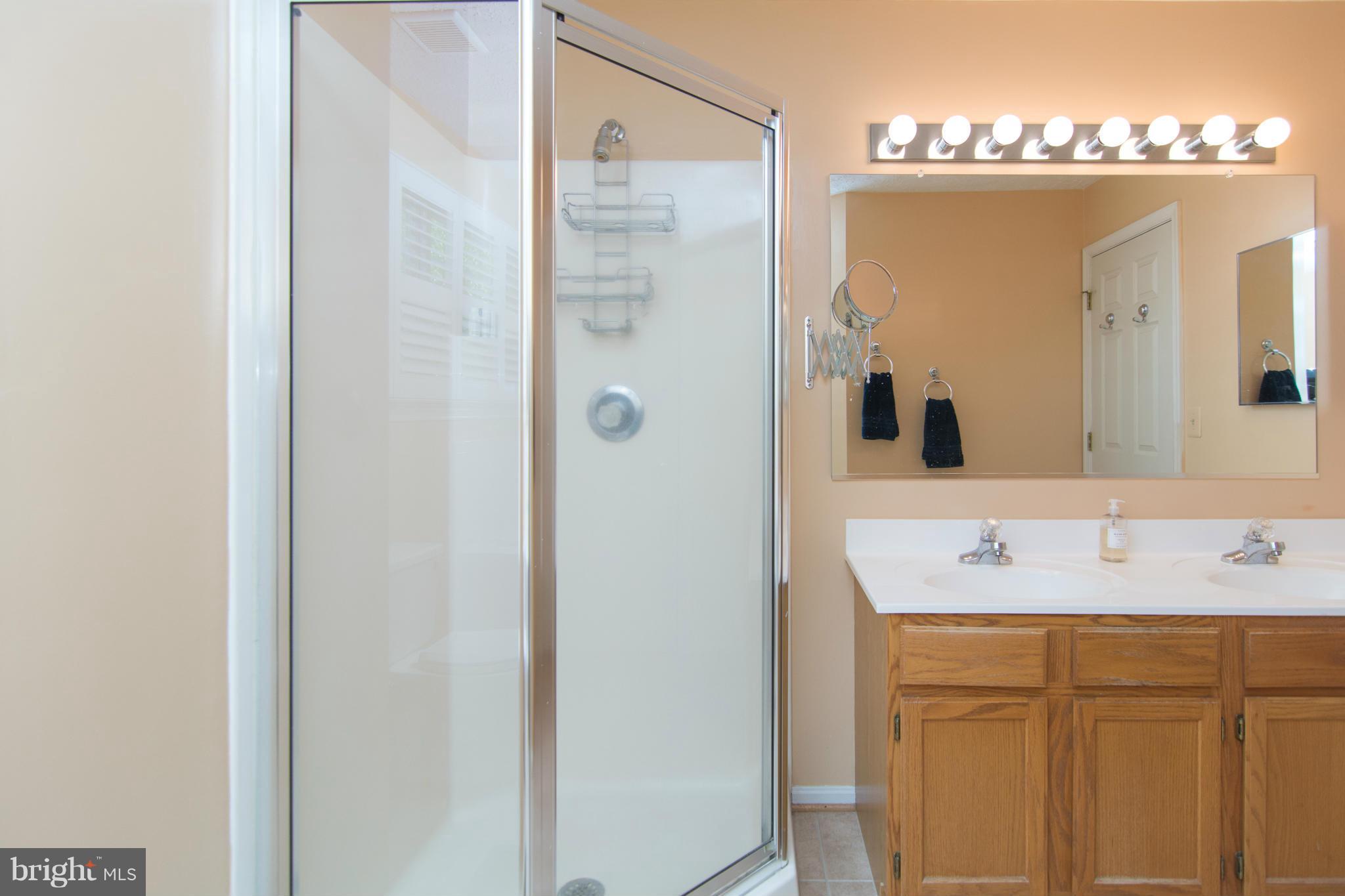 GREENWOOD ACRES - Residential