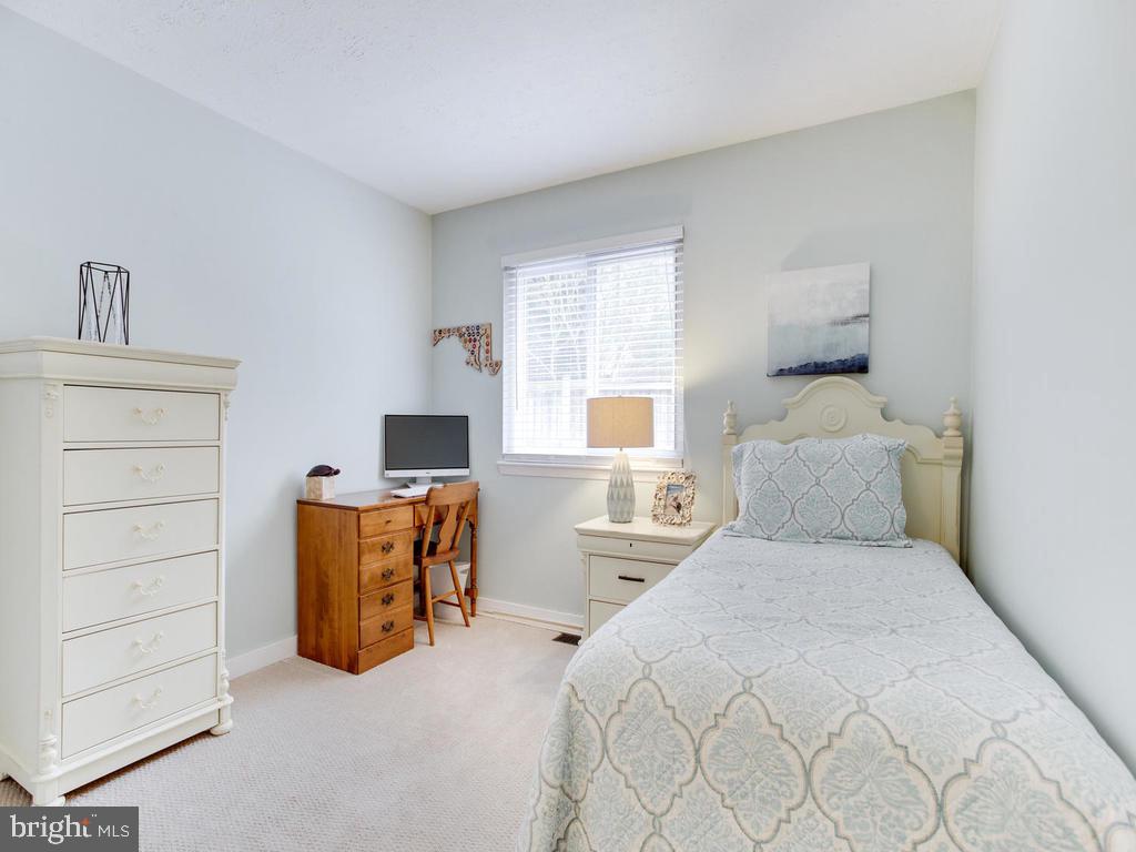 CARROLLTON MANOR - Residential