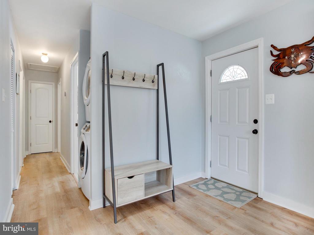 CARROLLTON MANOR - Residential