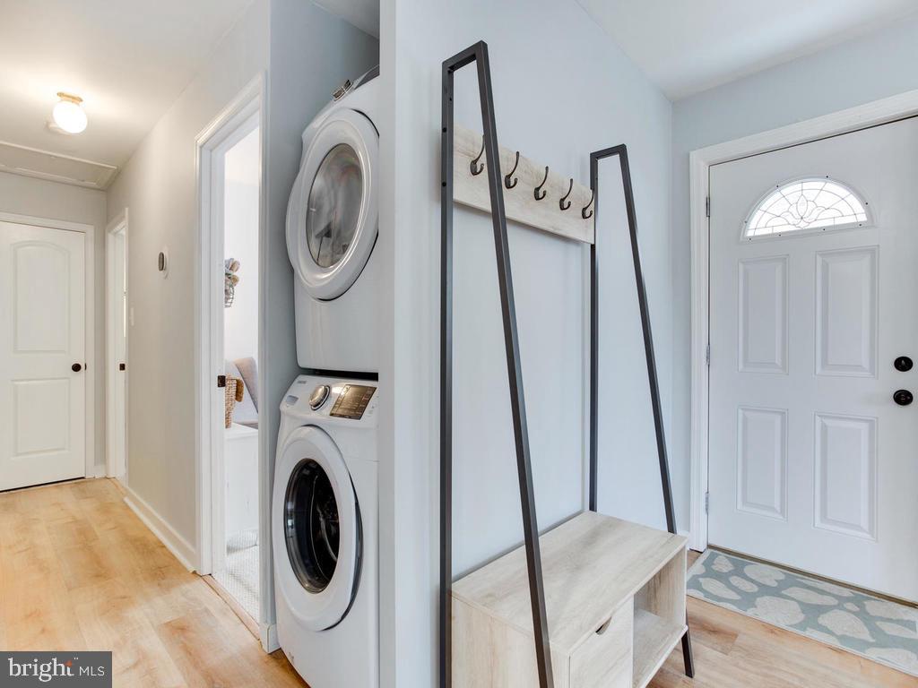 CARROLLTON MANOR - Residential