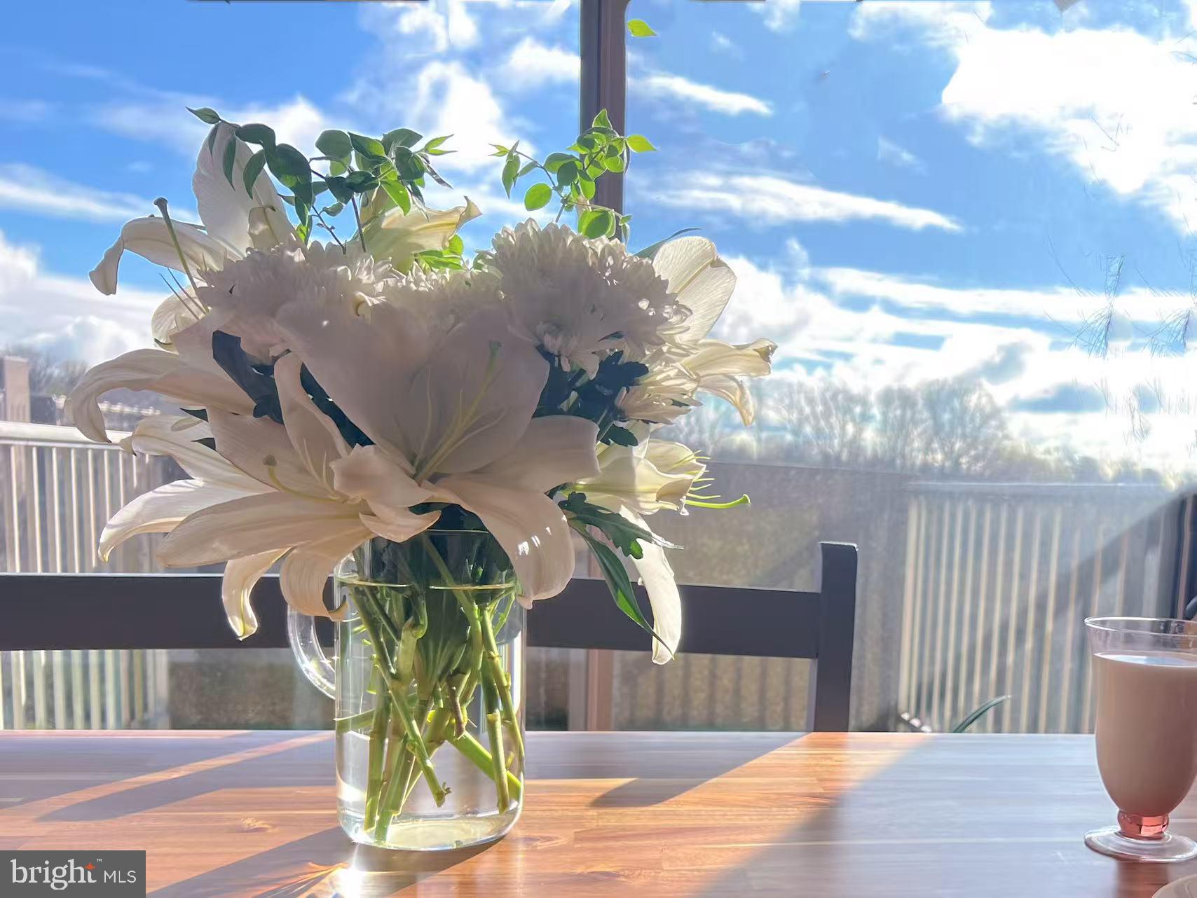 GREEN HILL - Residential Lease