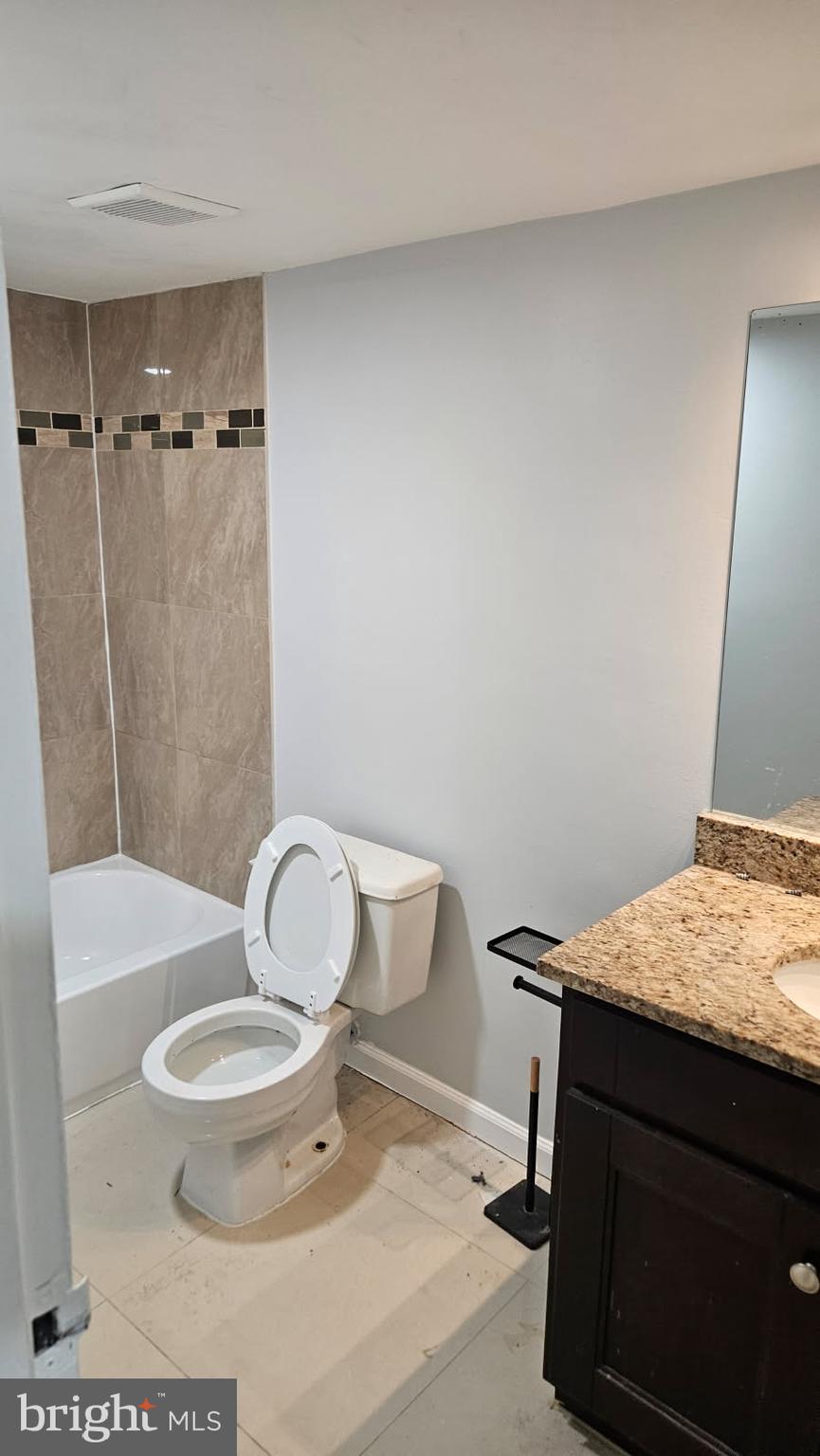 CHELSEA WOODS COURTS - Residential