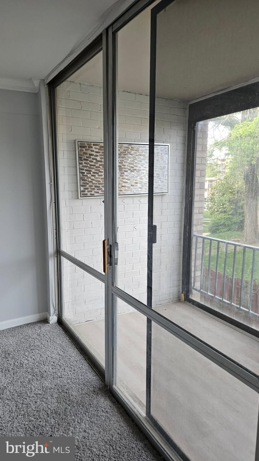 CHELSEA WOODS COURTS - Residential