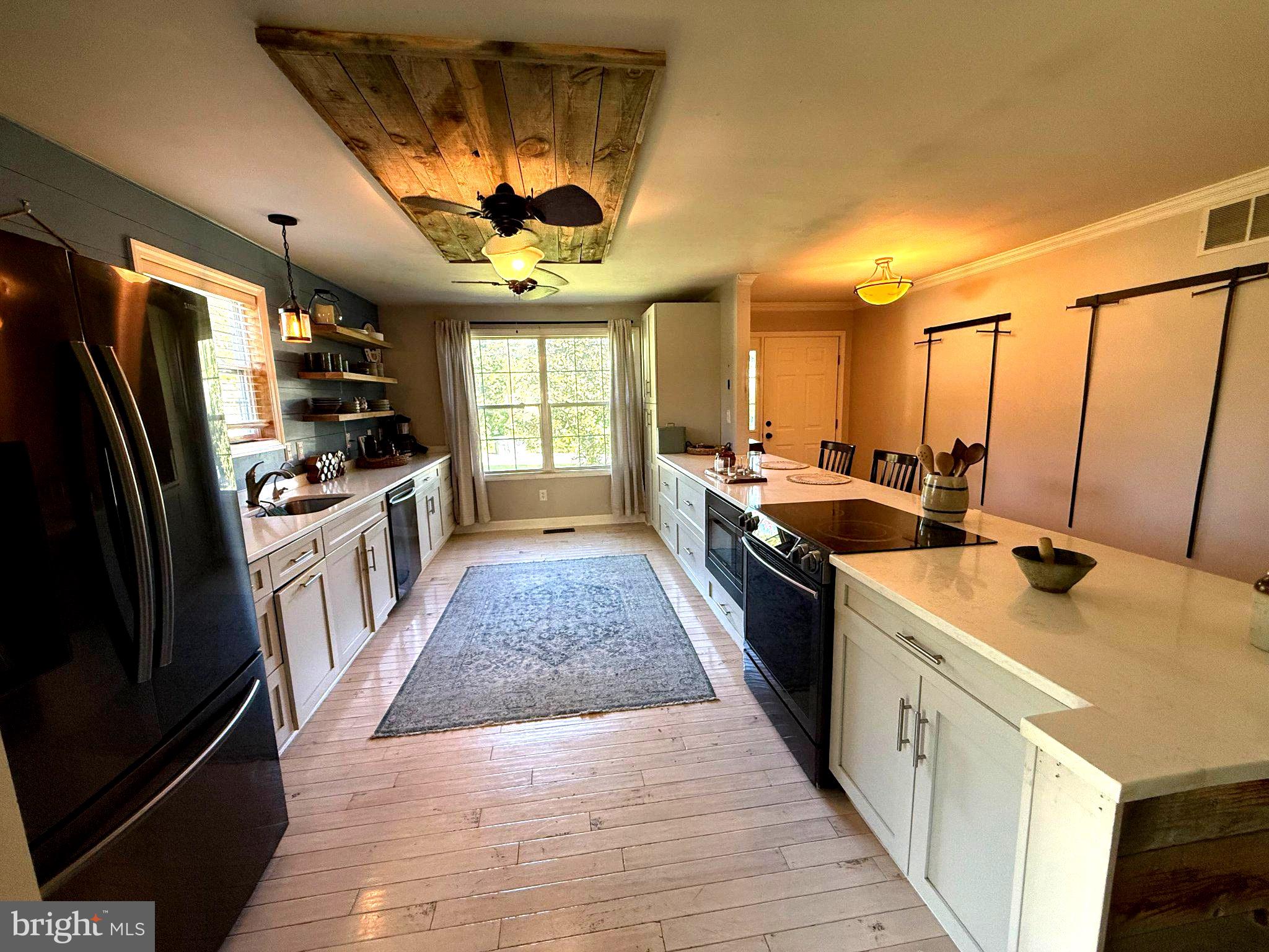 1267 DELMONT ROAD