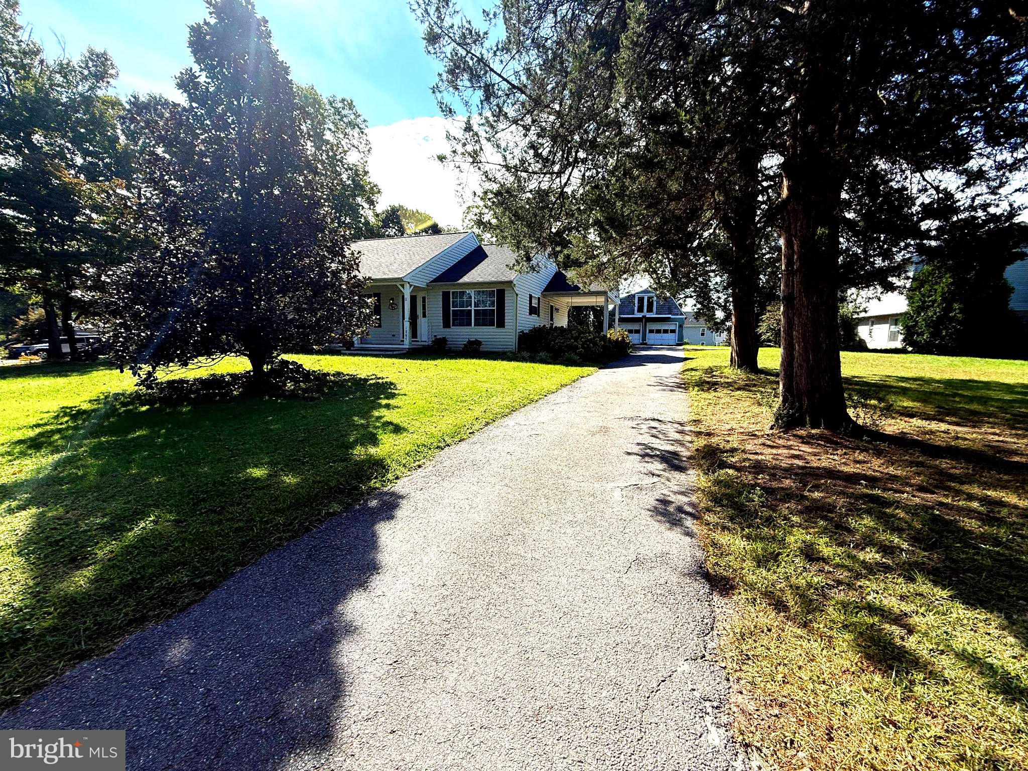 1267 DELMONT ROAD