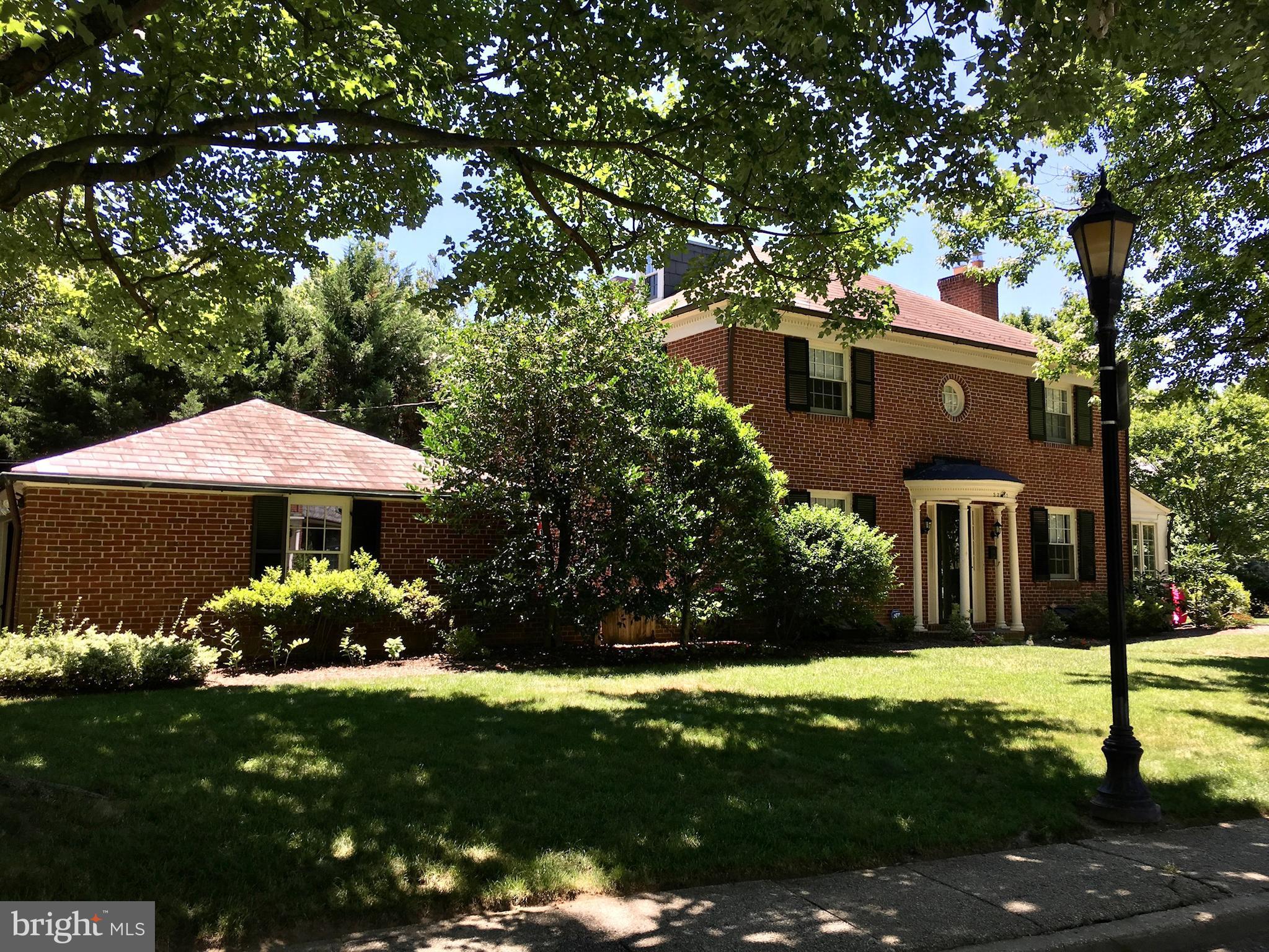 GREATER HOMELAND HISTORIC DISTRICT - Residential