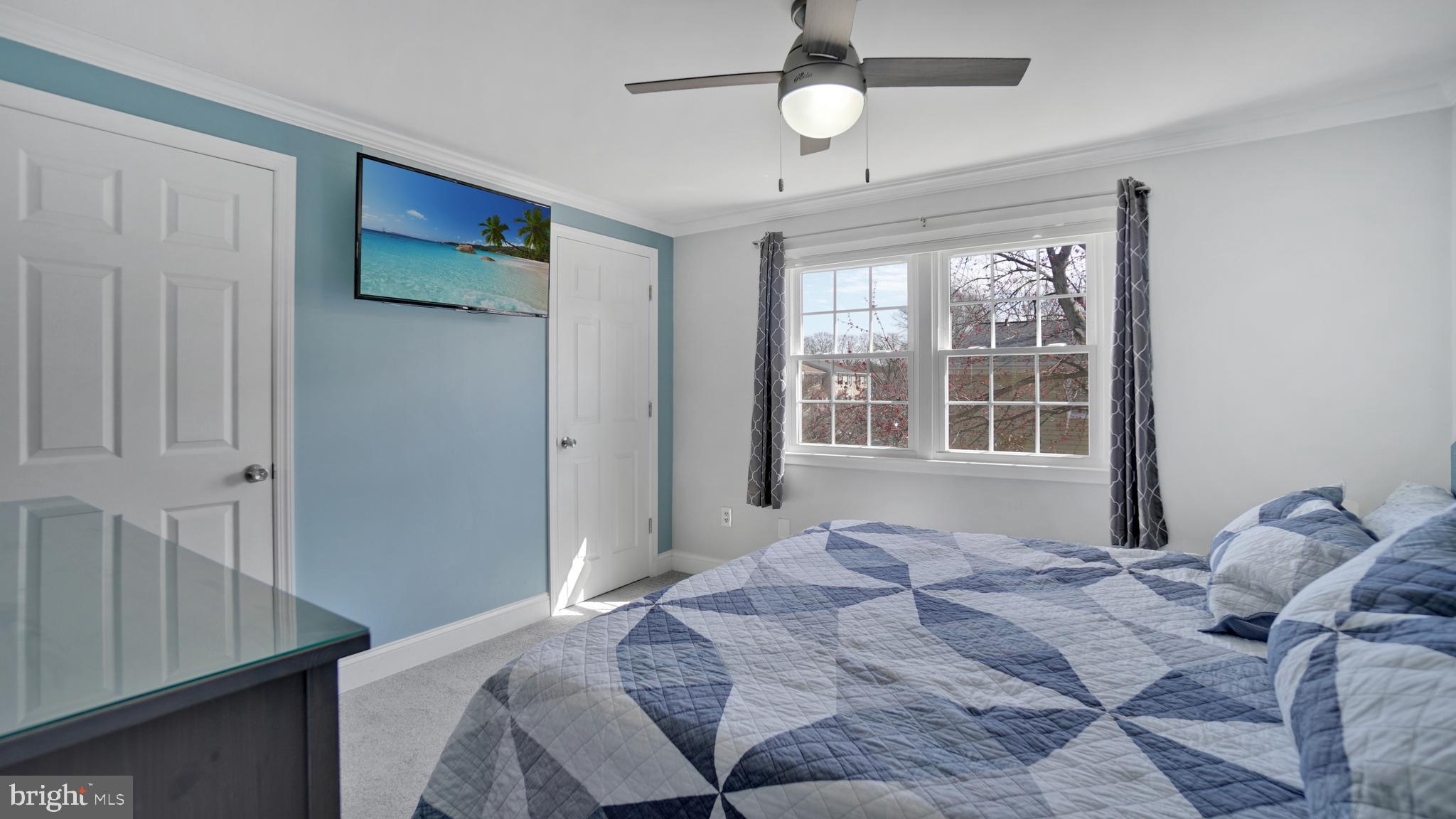 CROFTON SQUARE - Residential