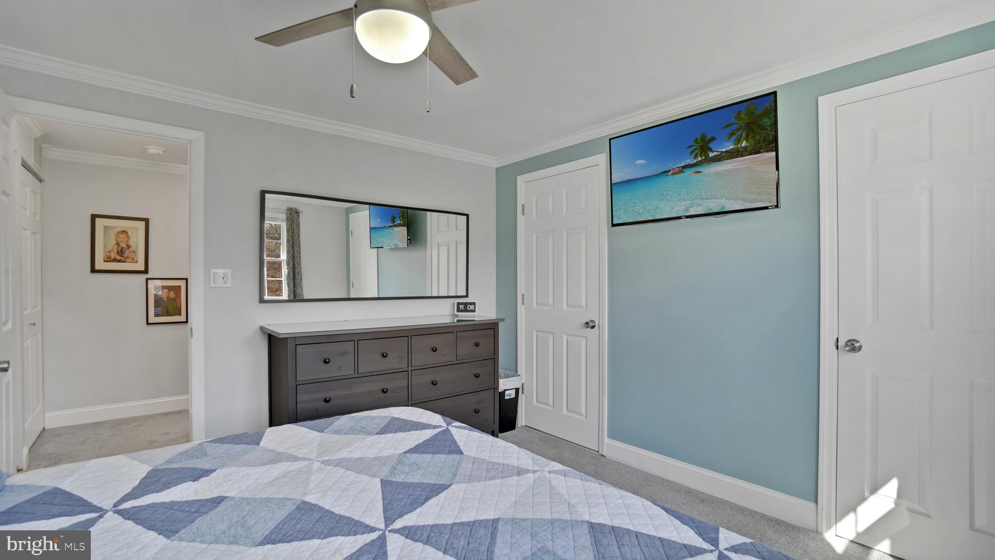 CROFTON SQUARE - Residential