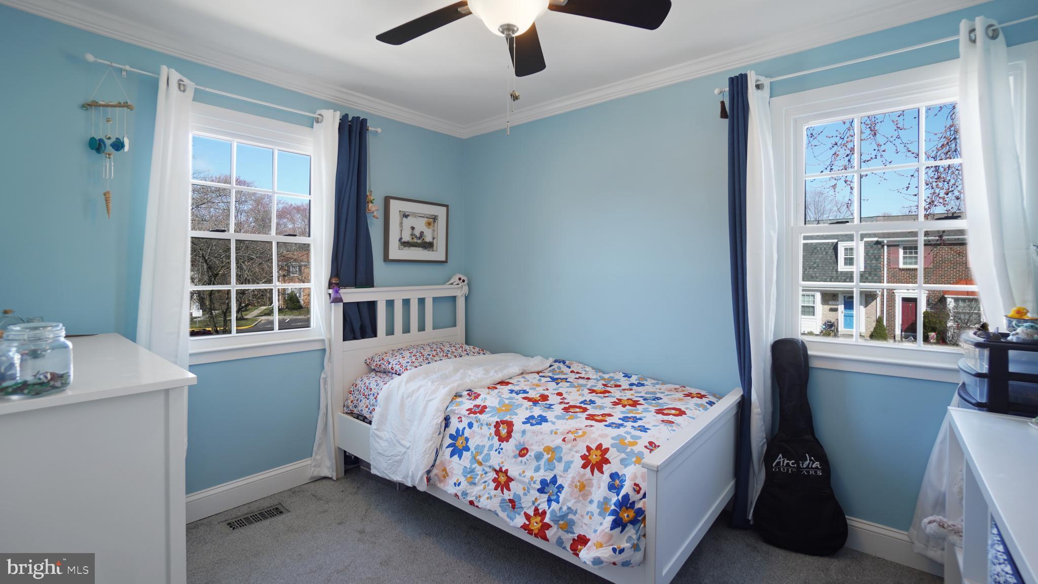 CROFTON SQUARE - Residential