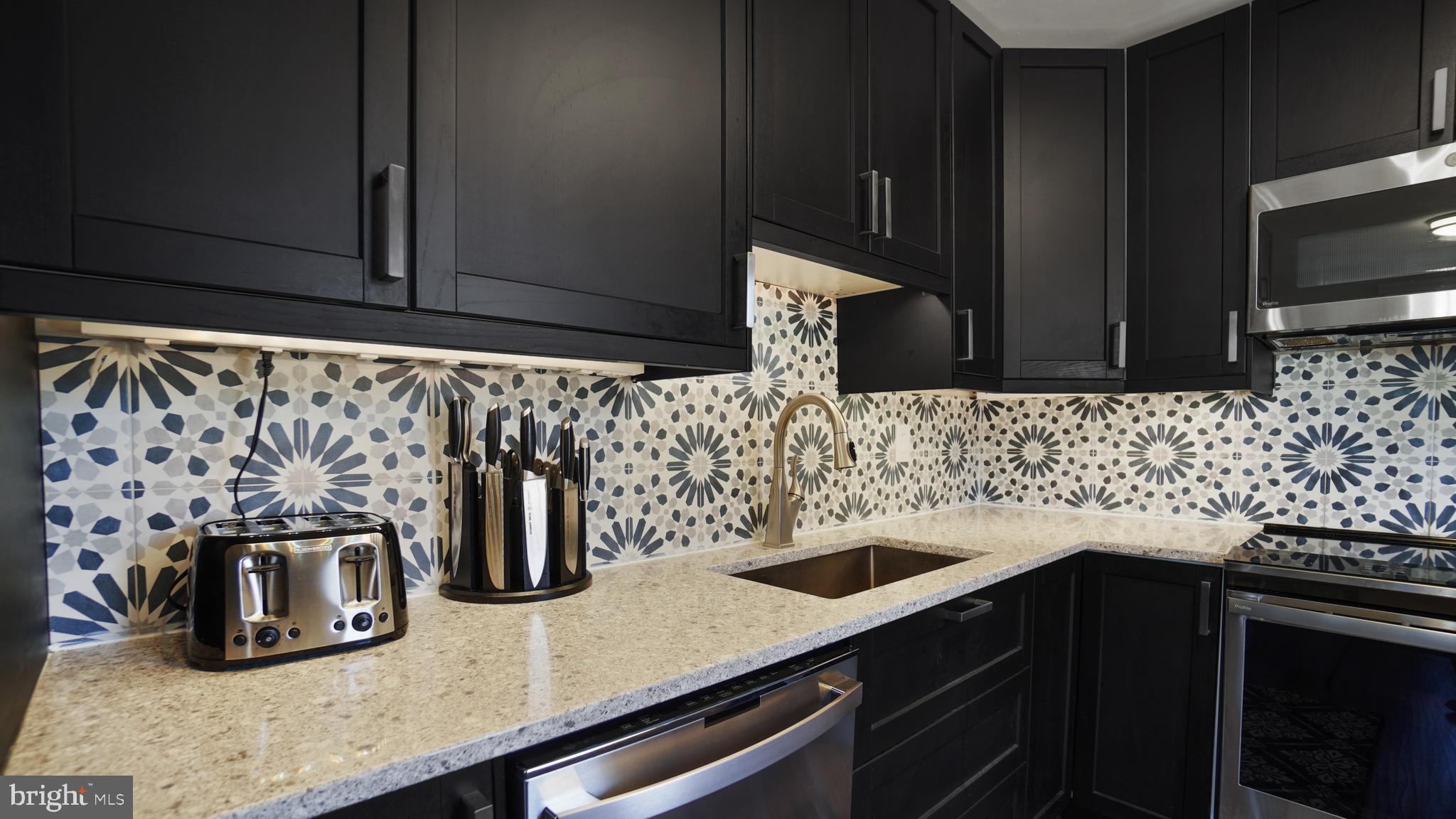 CROFTON SQUARE - Residential