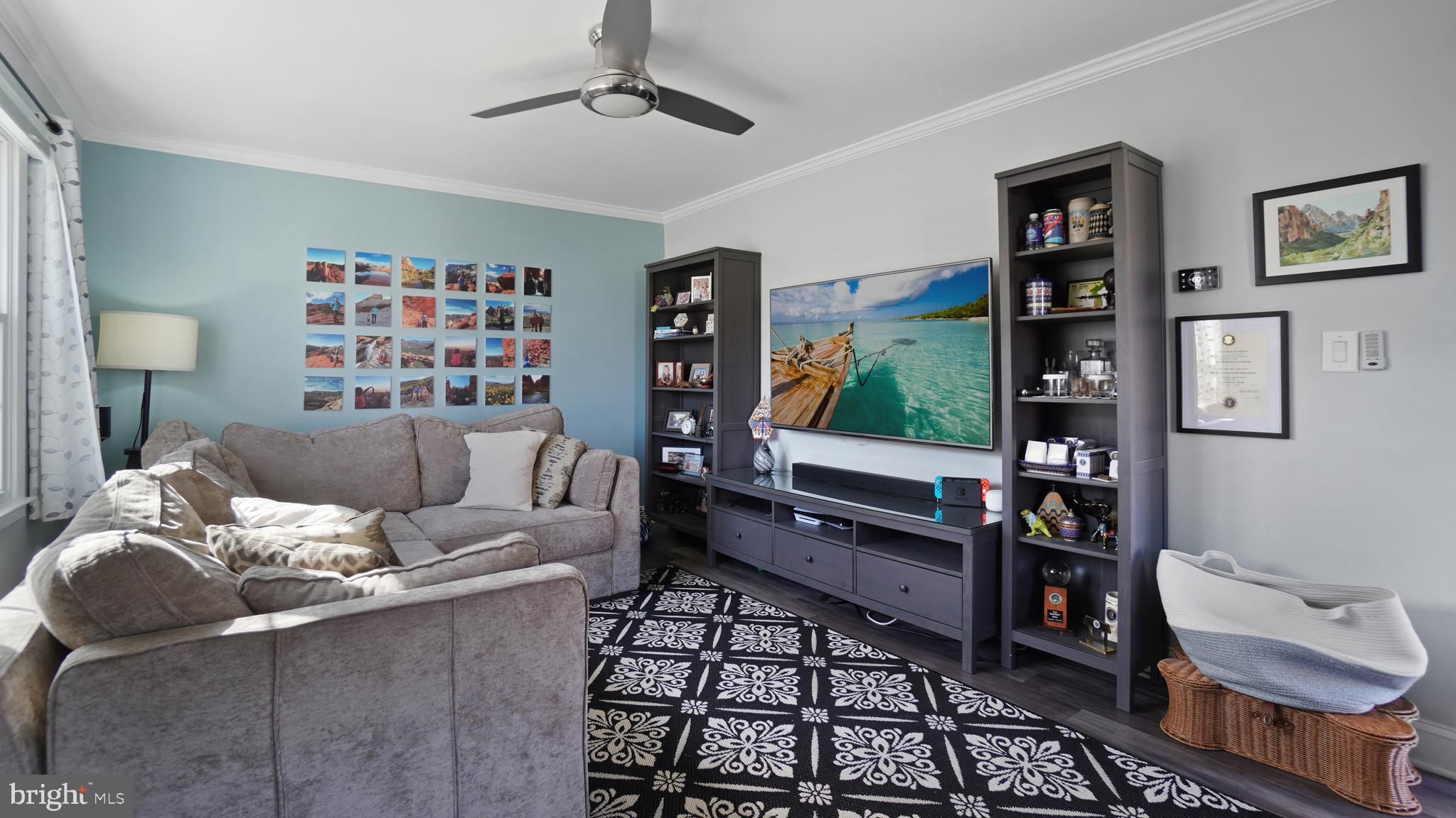 CROFTON SQUARE - Residential