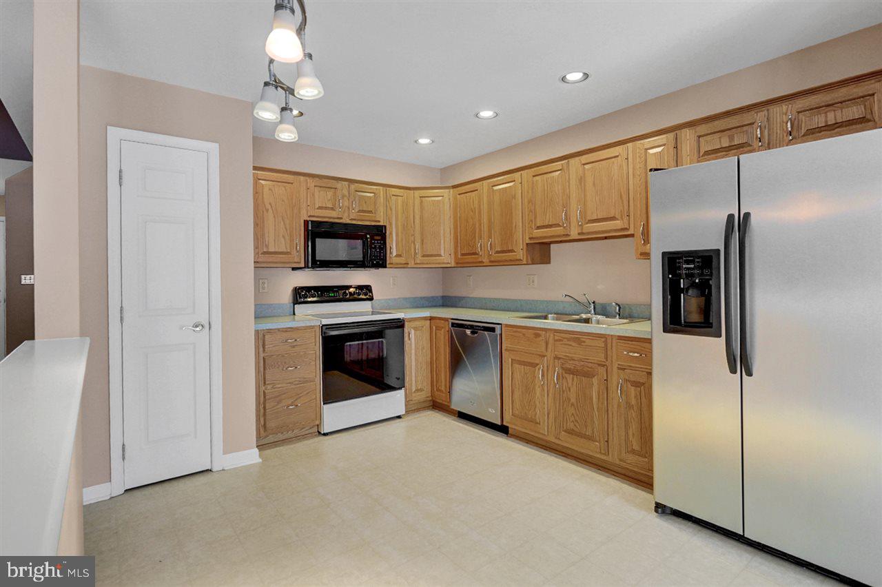 BRYNFIELD - Residential