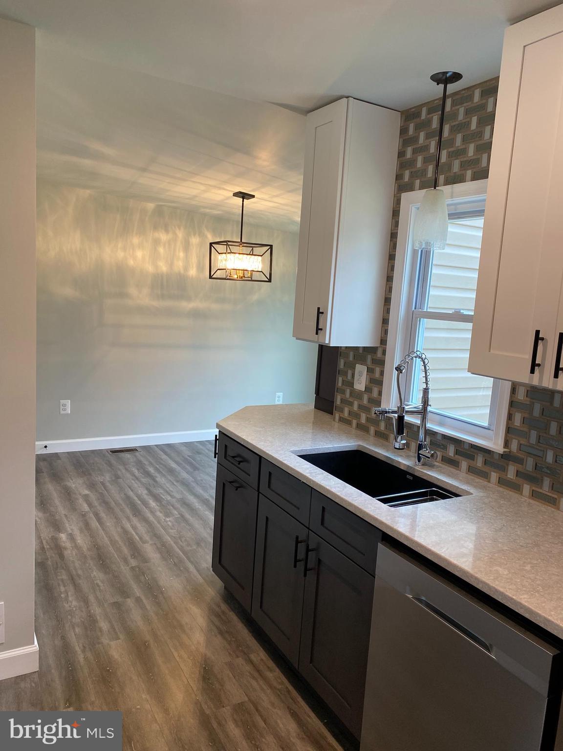 COVENTRY/CROMWELL - Residential