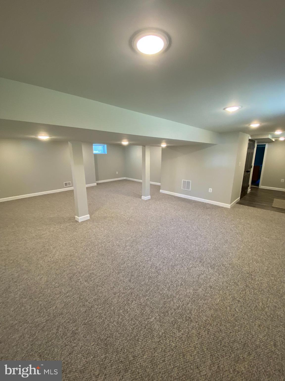 COVENTRY/CROMWELL - Residential