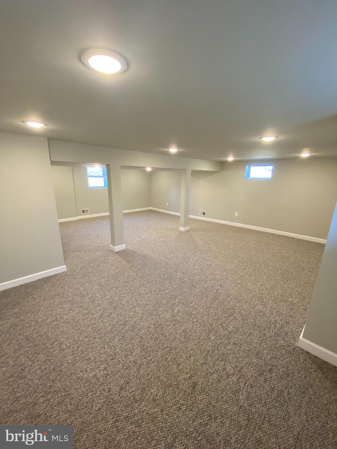 COVENTRY/CROMWELL - Residential