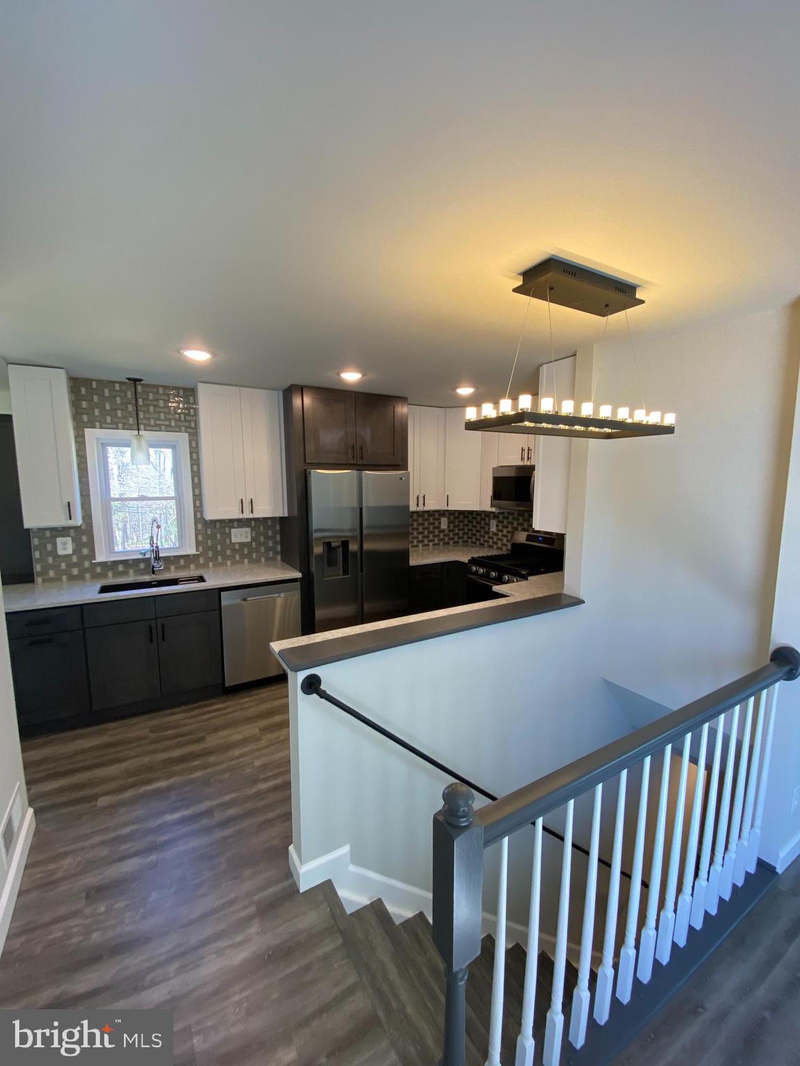 COVENTRY/CROMWELL - Residential