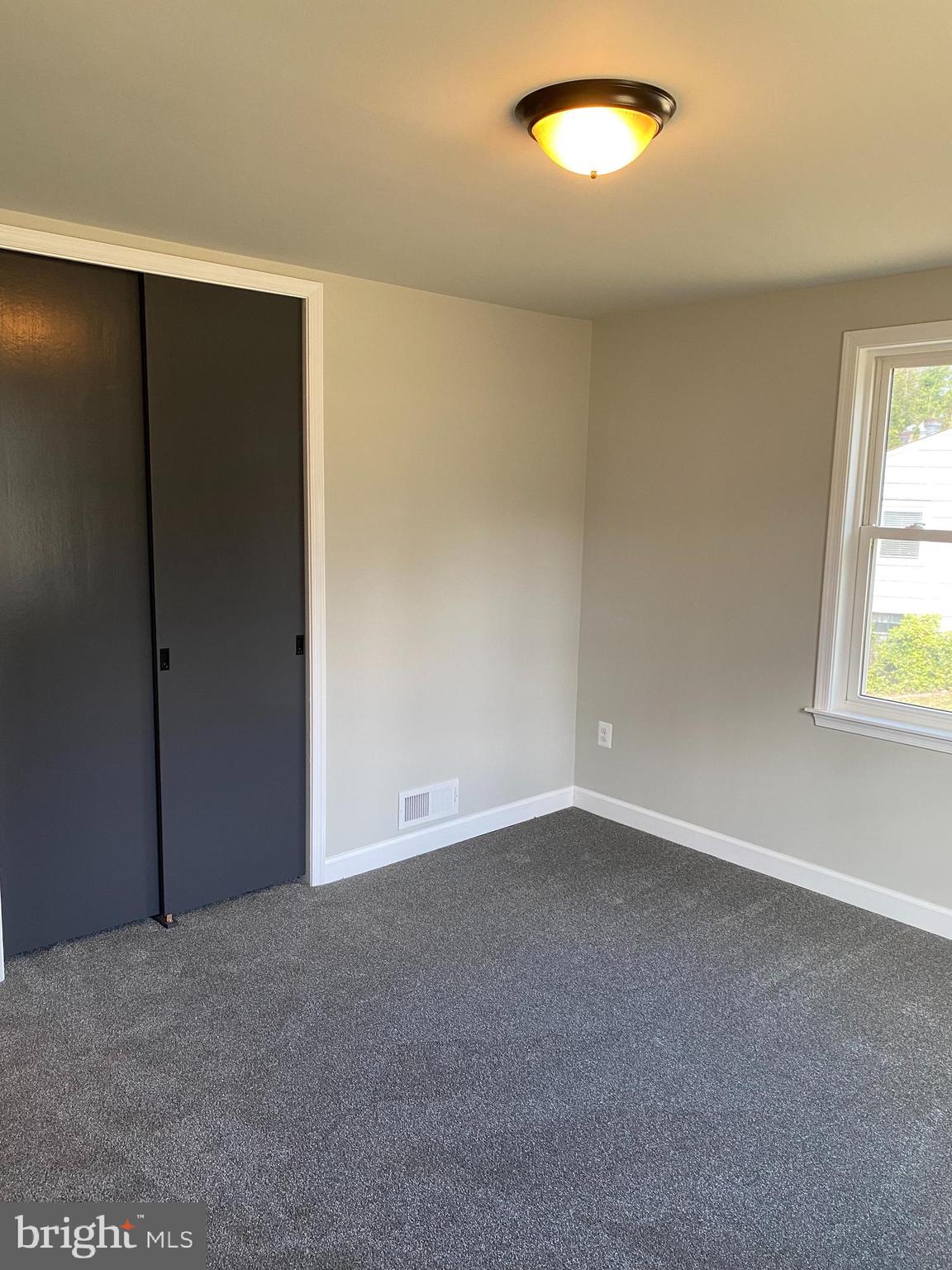 COVENTRY/CROMWELL - Residential