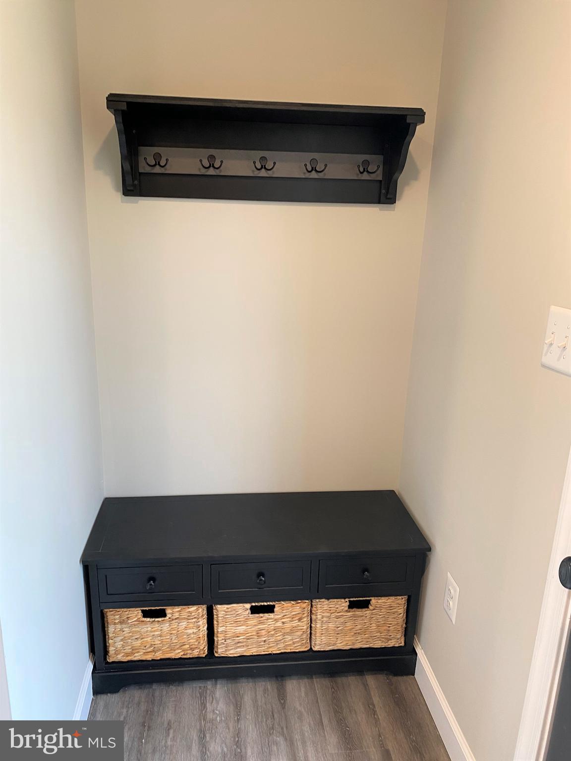 COVENTRY/CROMWELL - Residential