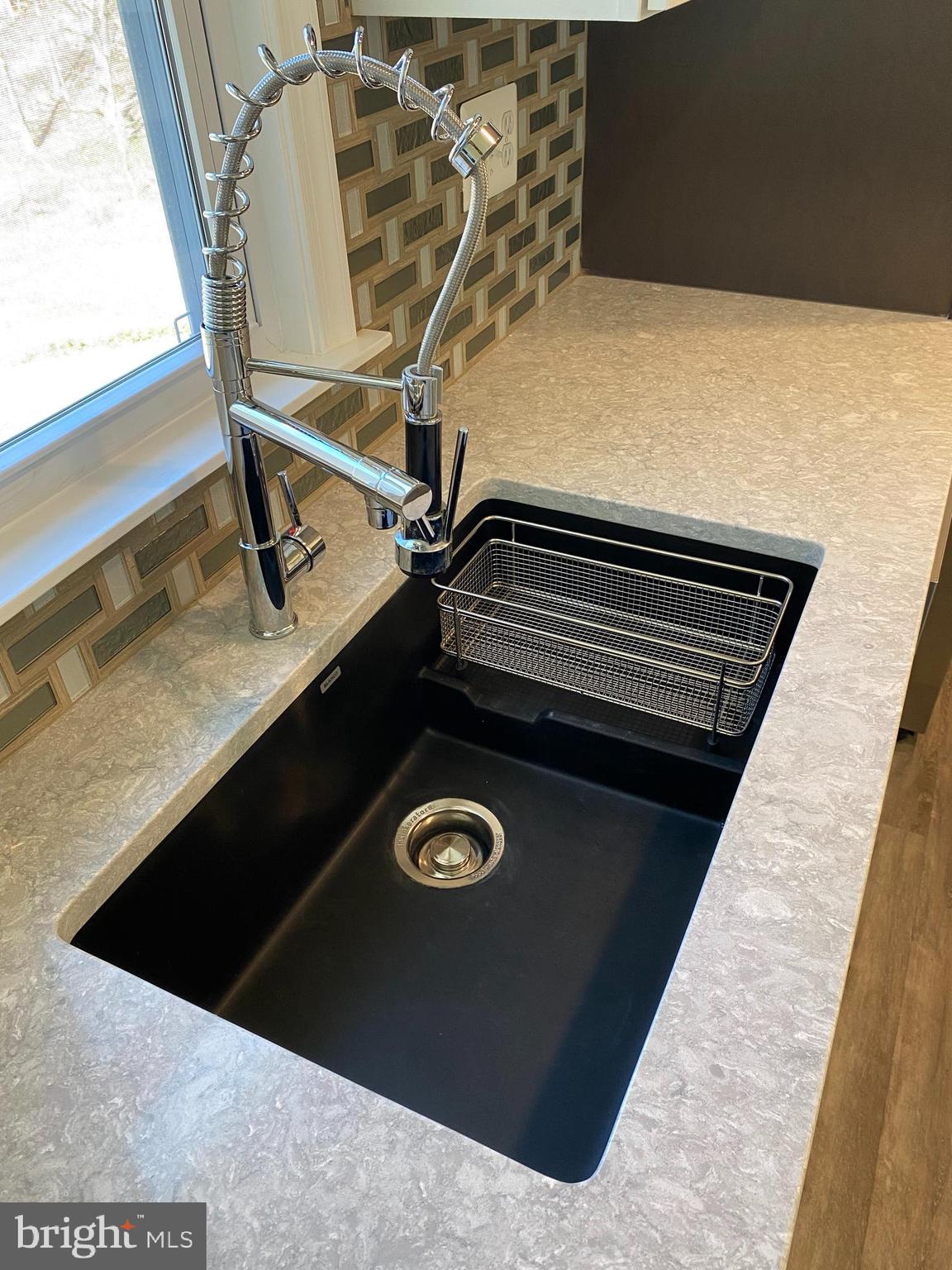 COVENTRY/CROMWELL - Residential