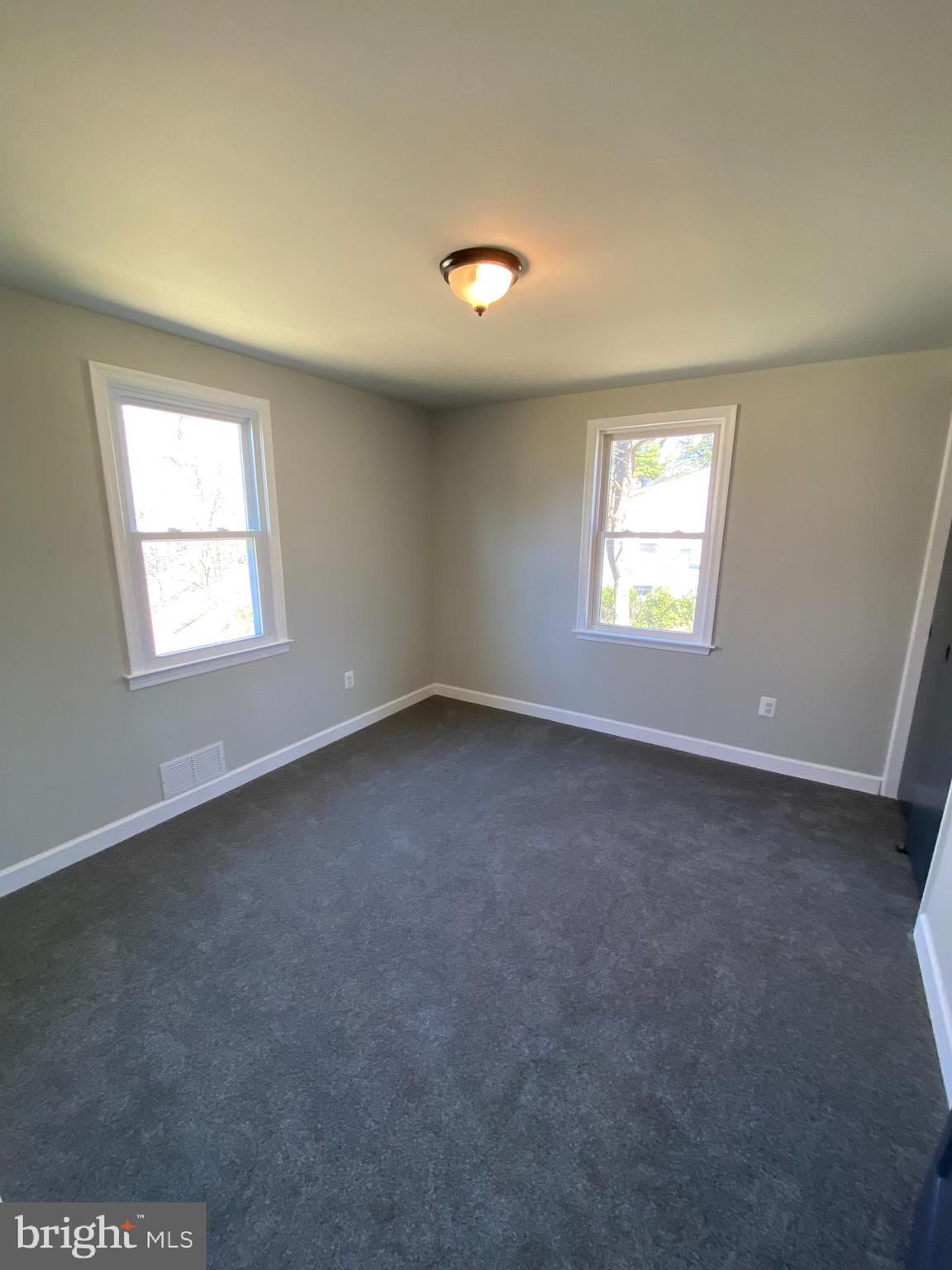 COVENTRY/CROMWELL - Residential