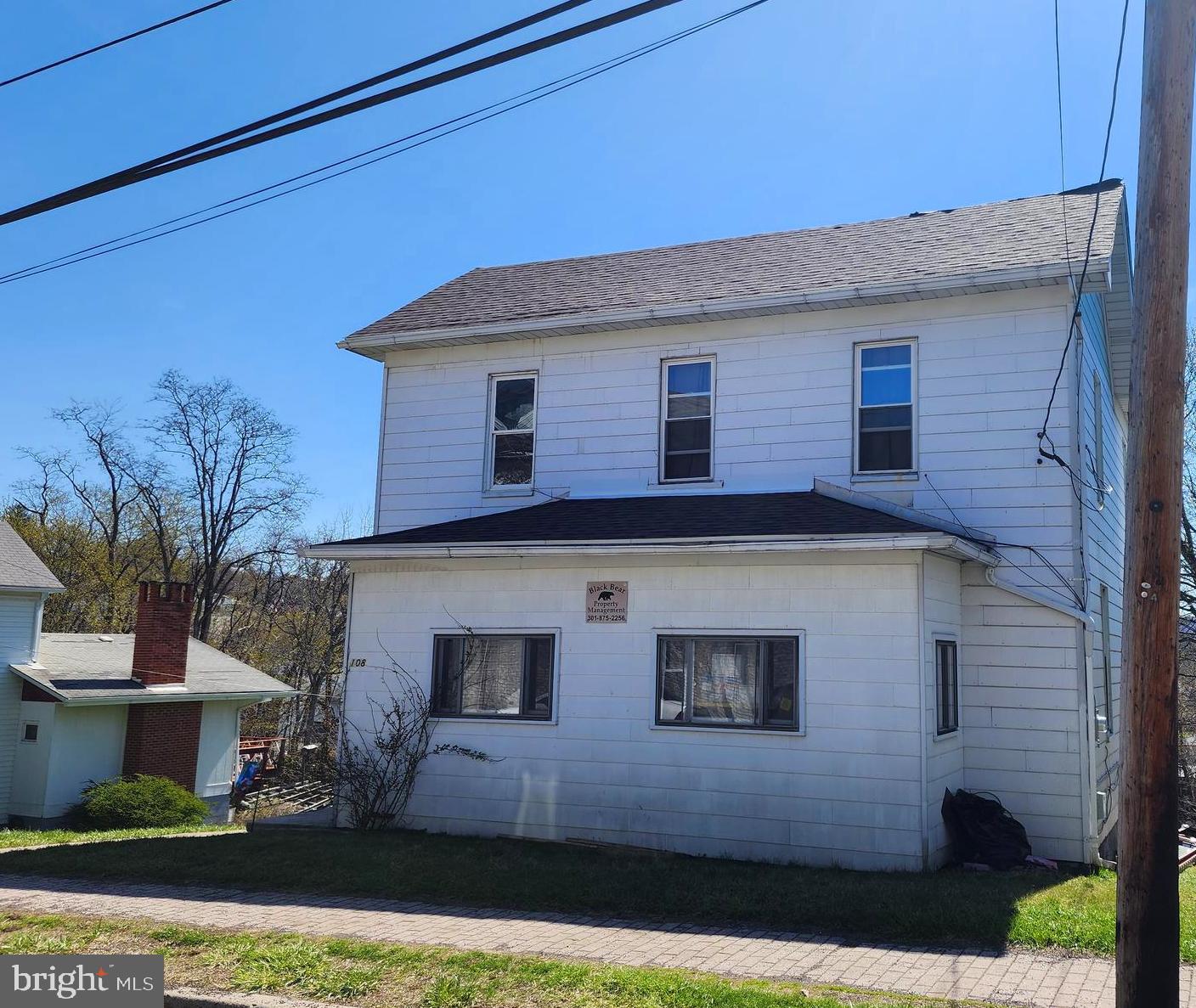 108 CENTER STREET