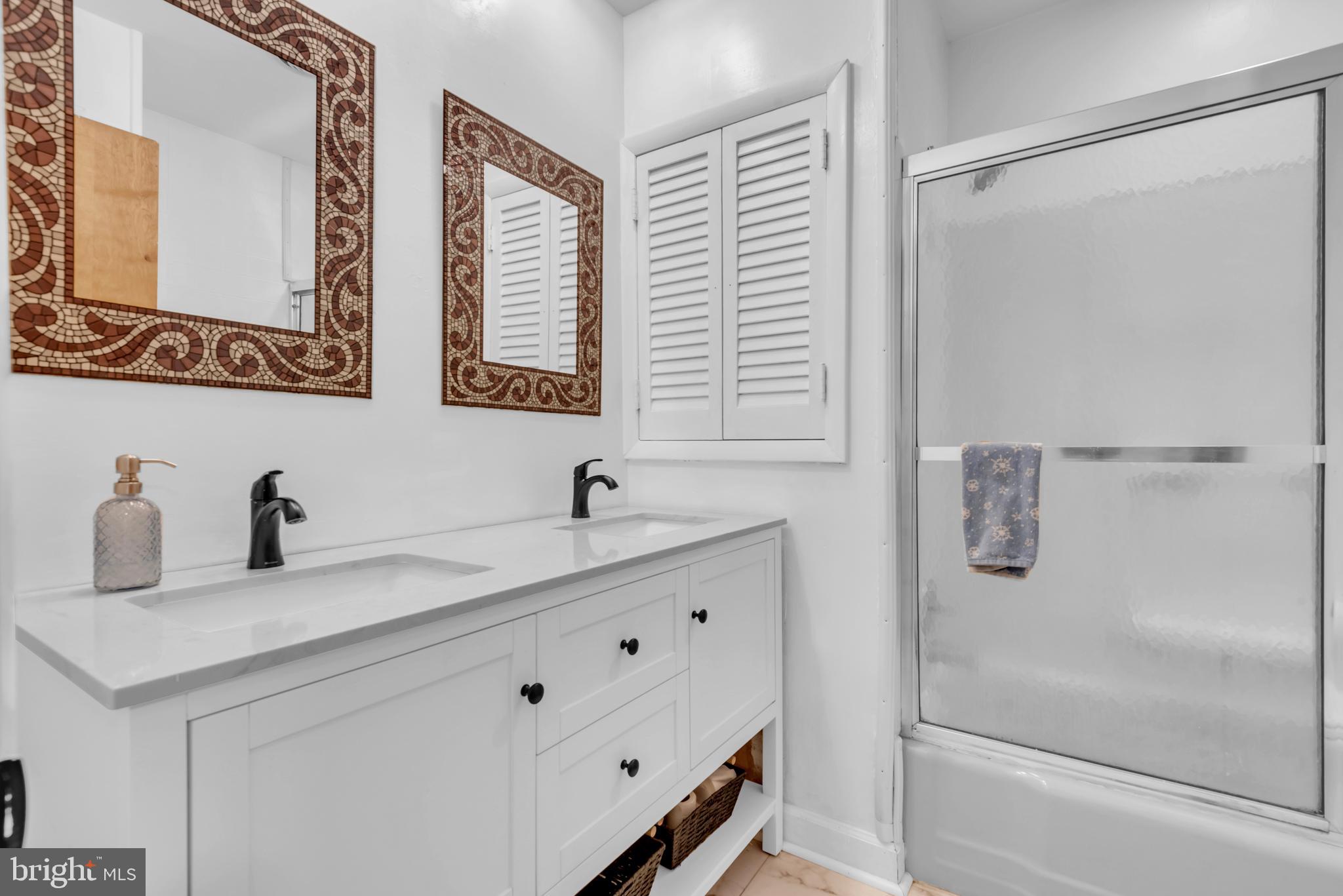 BAYBERRY ON THE MAGOTHY - Residential