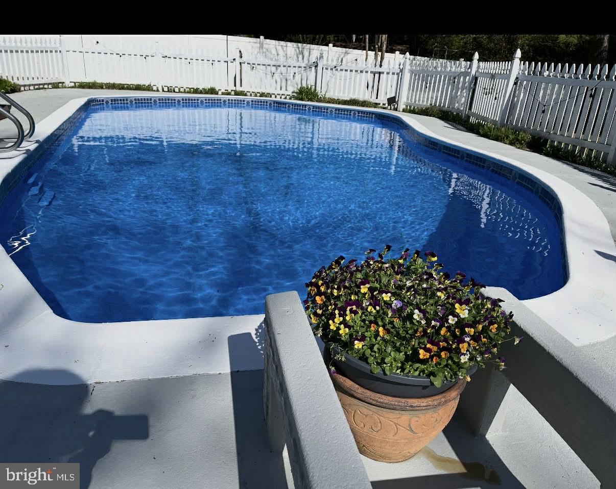 BAYBERRY ON THE MAGOTHY - Residential