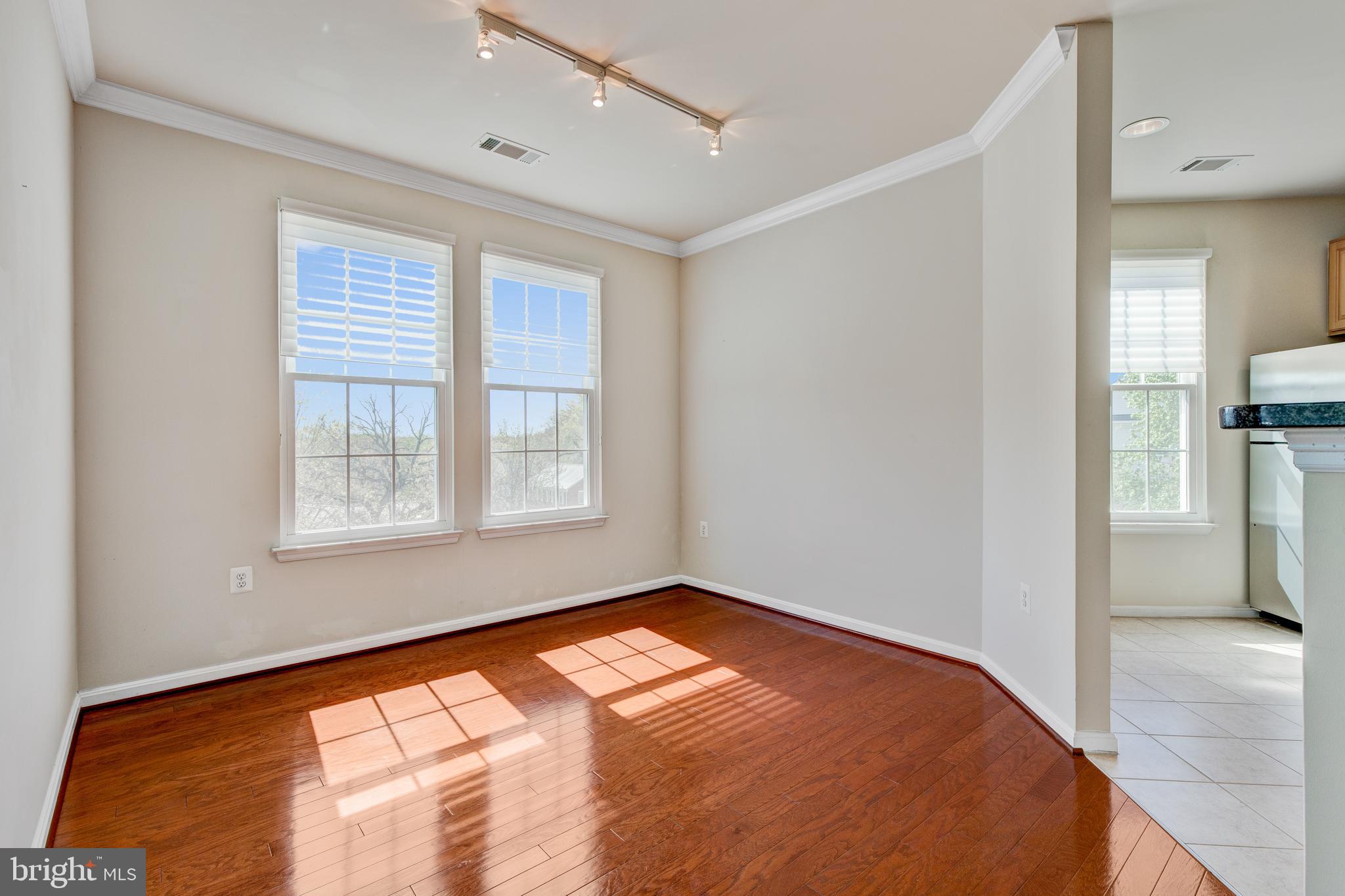 2301 25TH STREET S 4-307