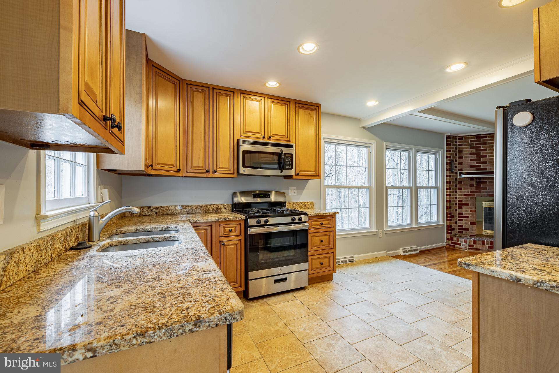 MARLTON - Residential