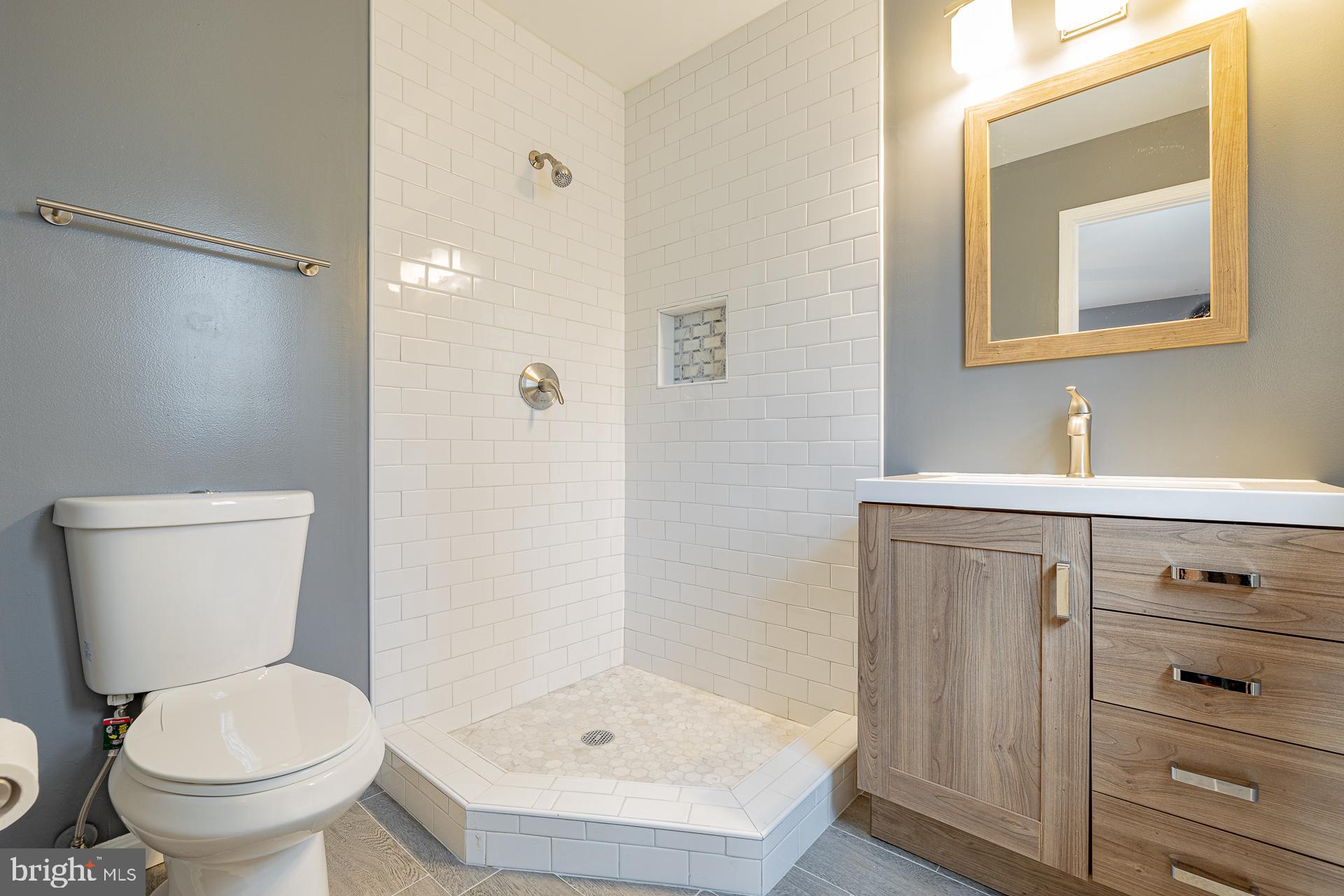 MARLTON - Residential