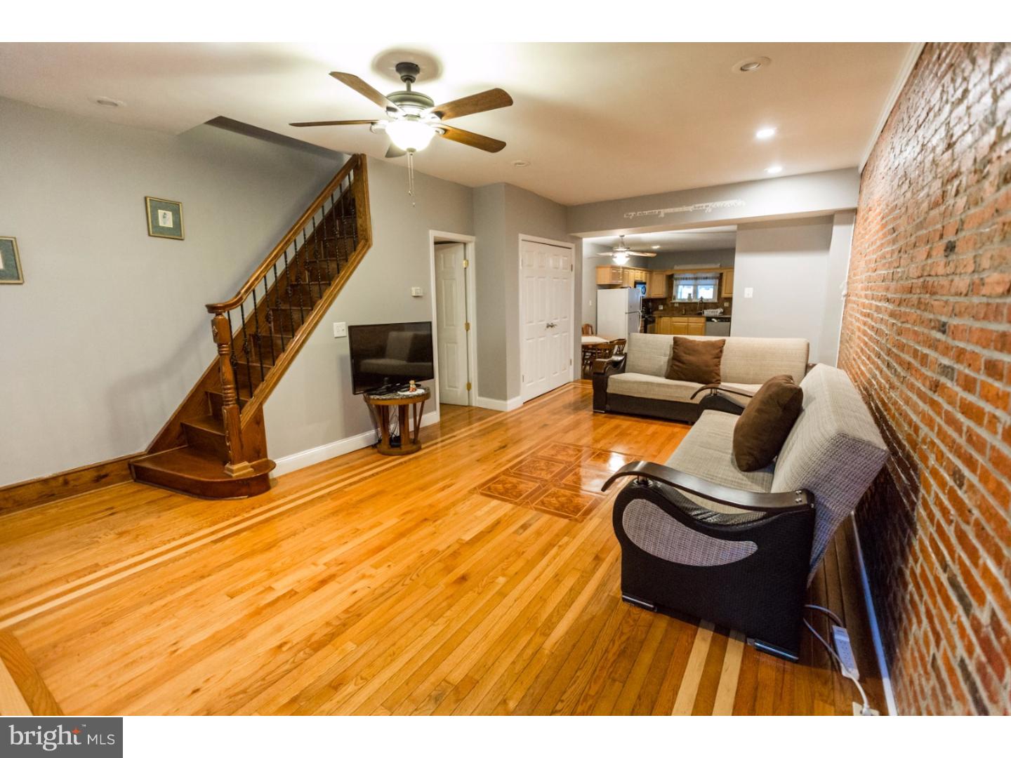 PORT RICHMOND - Residential