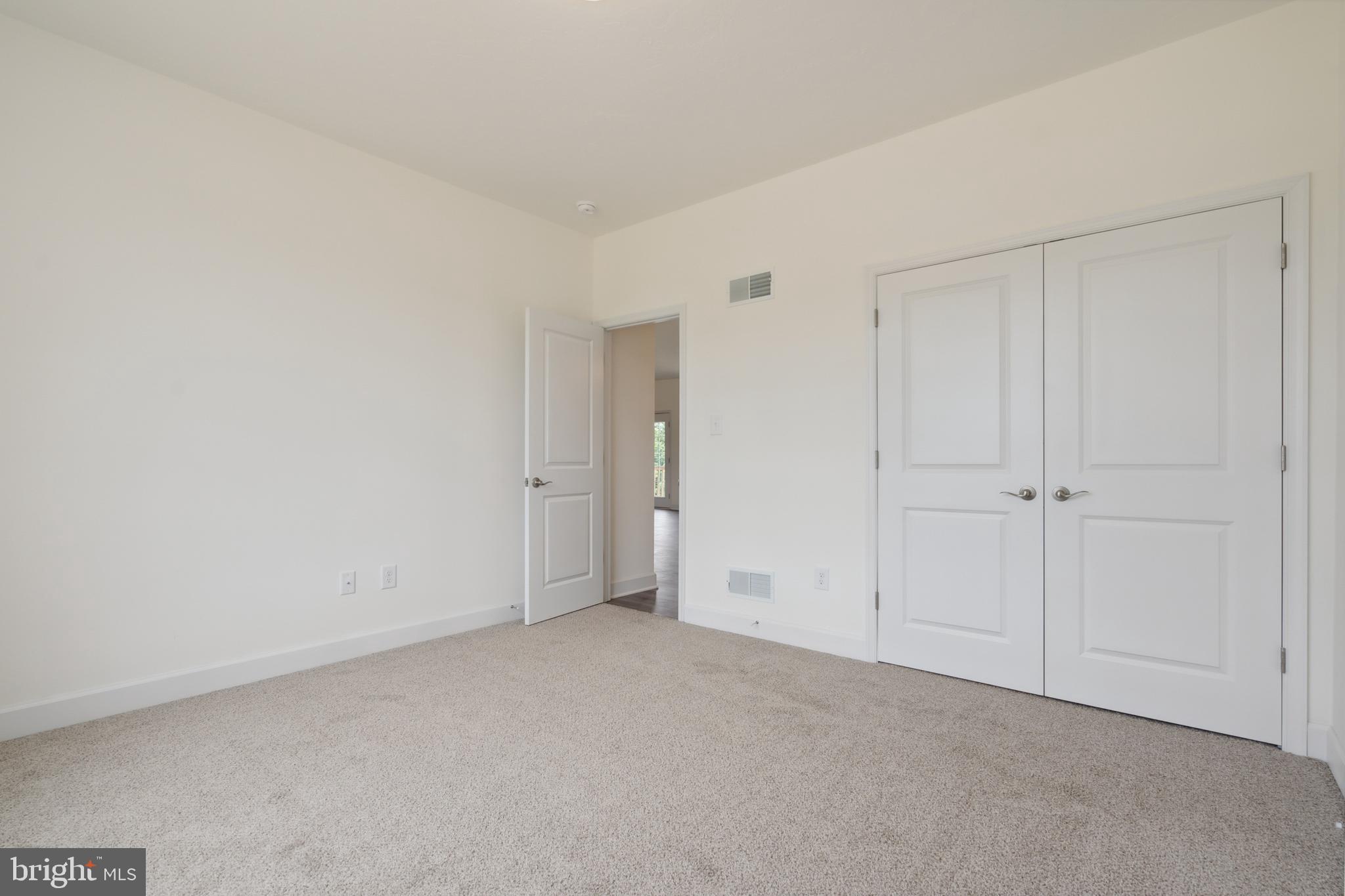 CUMBERLAND VILLAGE - Residential