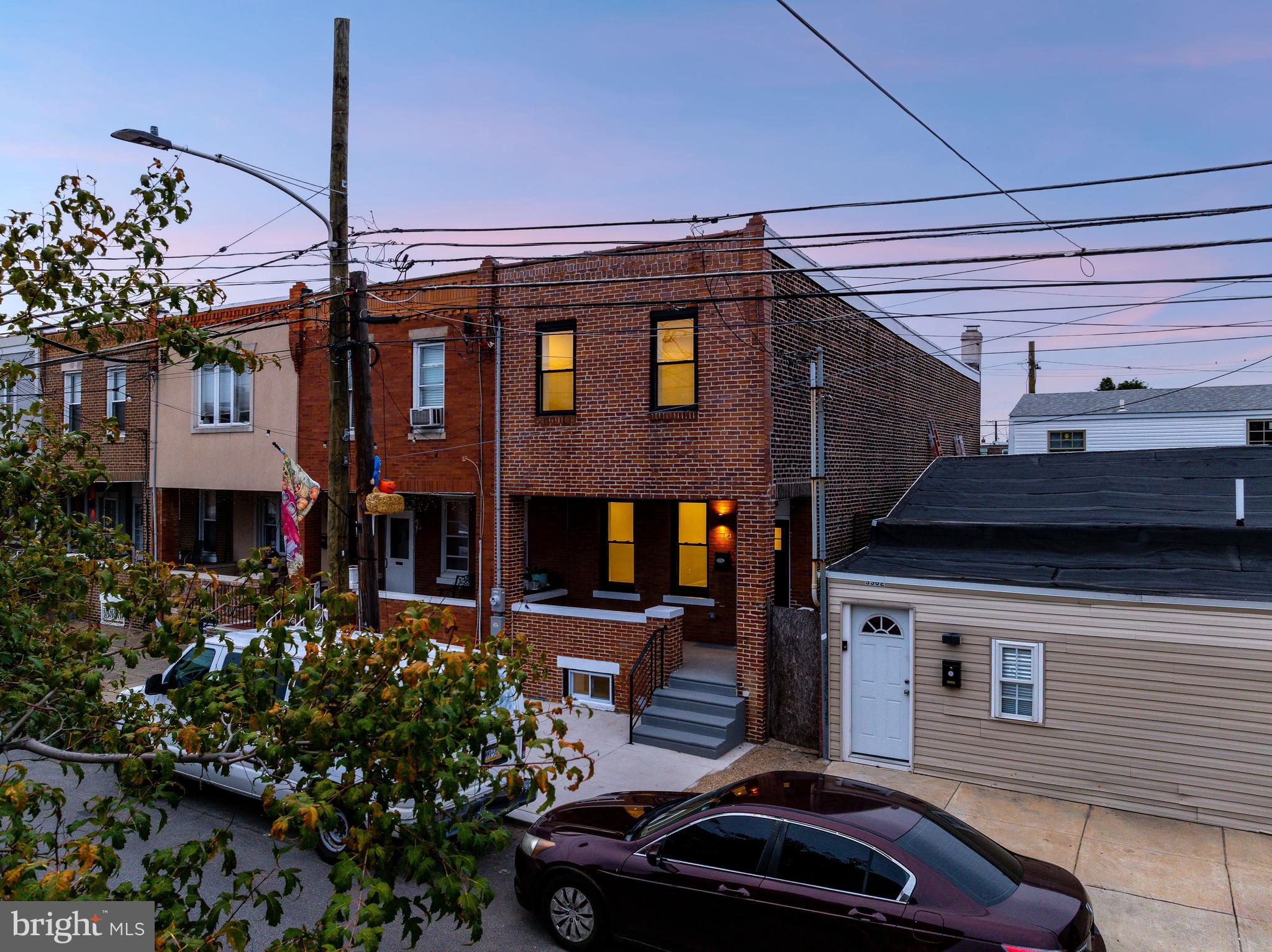 PORT RICHMOND - Residential