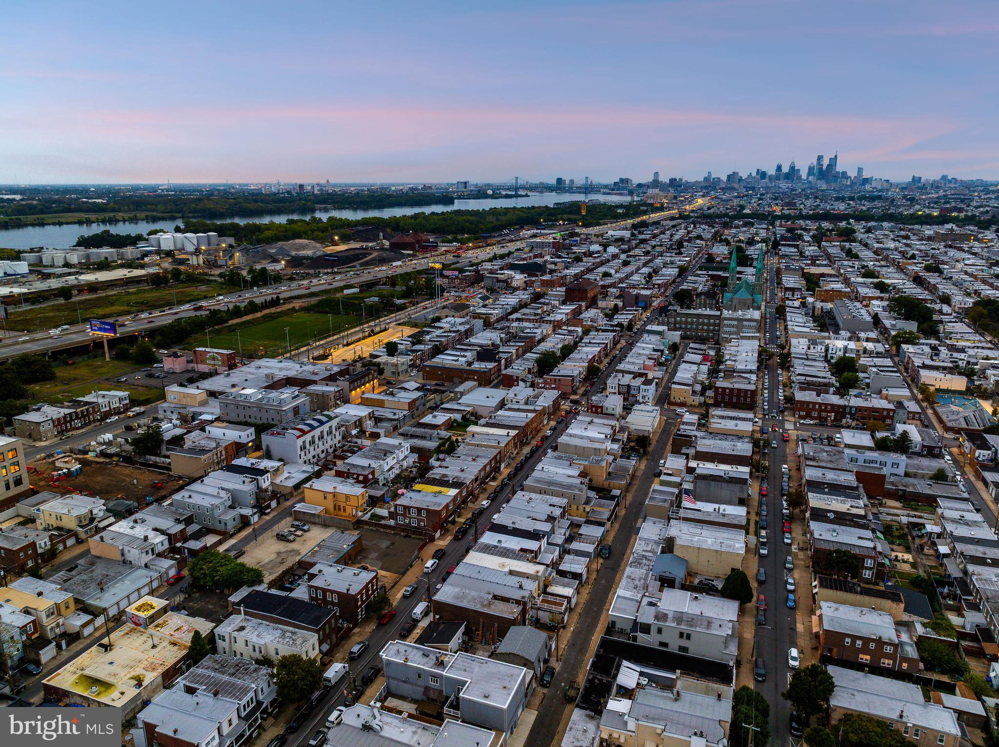 PORT RICHMOND - Residential