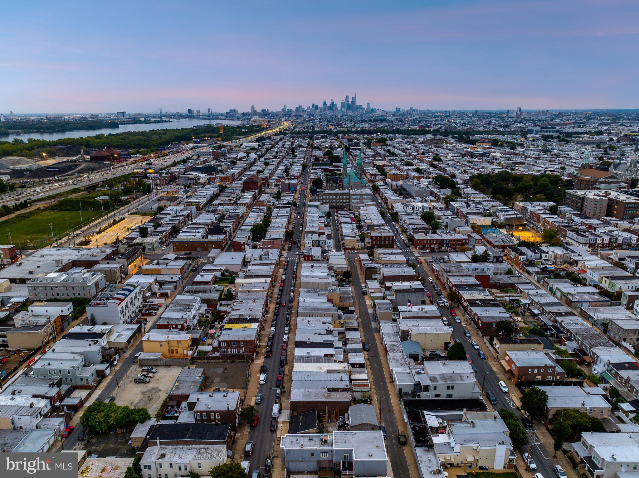 PORT RICHMOND - Residential