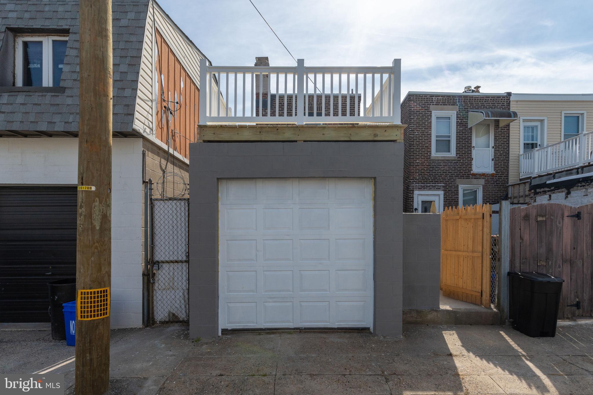 PORT RICHMOND - Residential