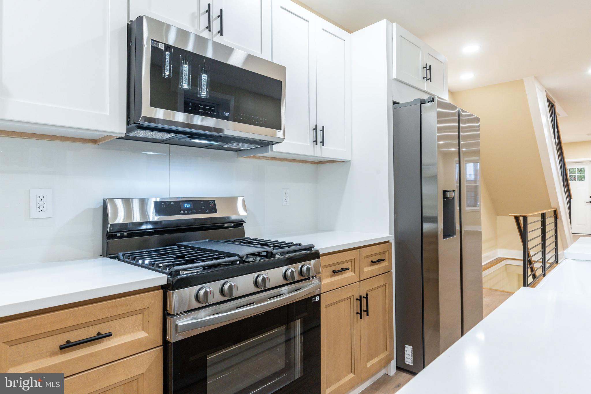 PORT RICHMOND - Residential