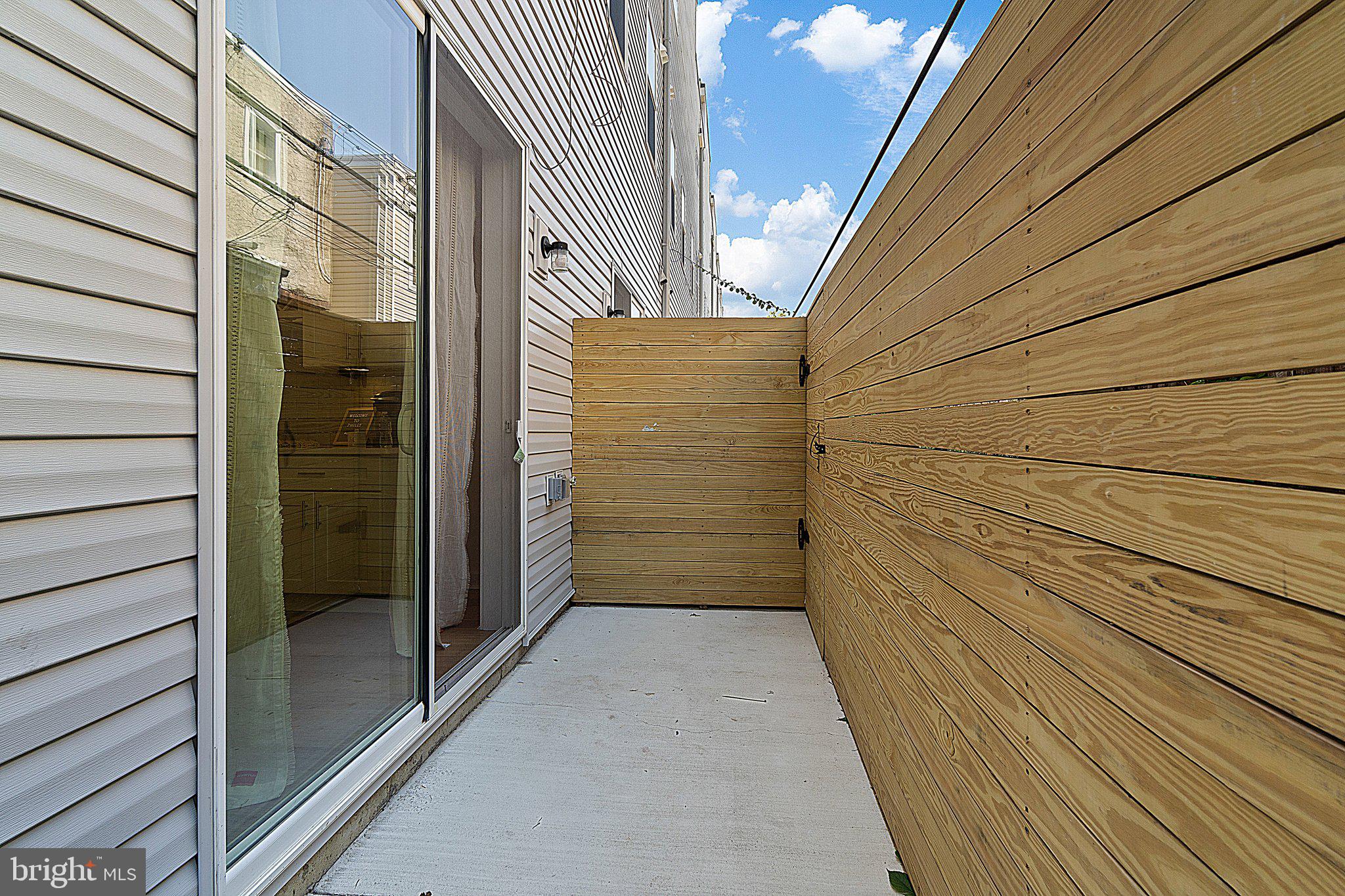 GRAYS FERRY - Residential Lease