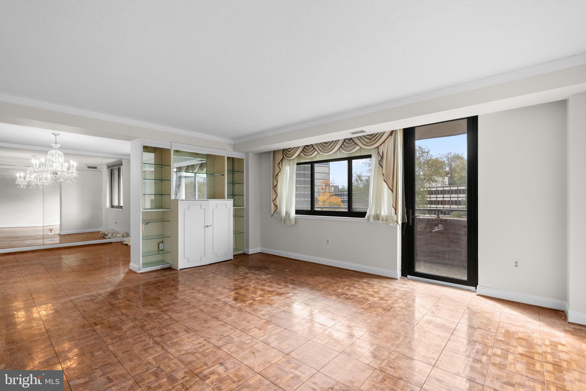 FRIENDSHIP HEIGHTS - Residential