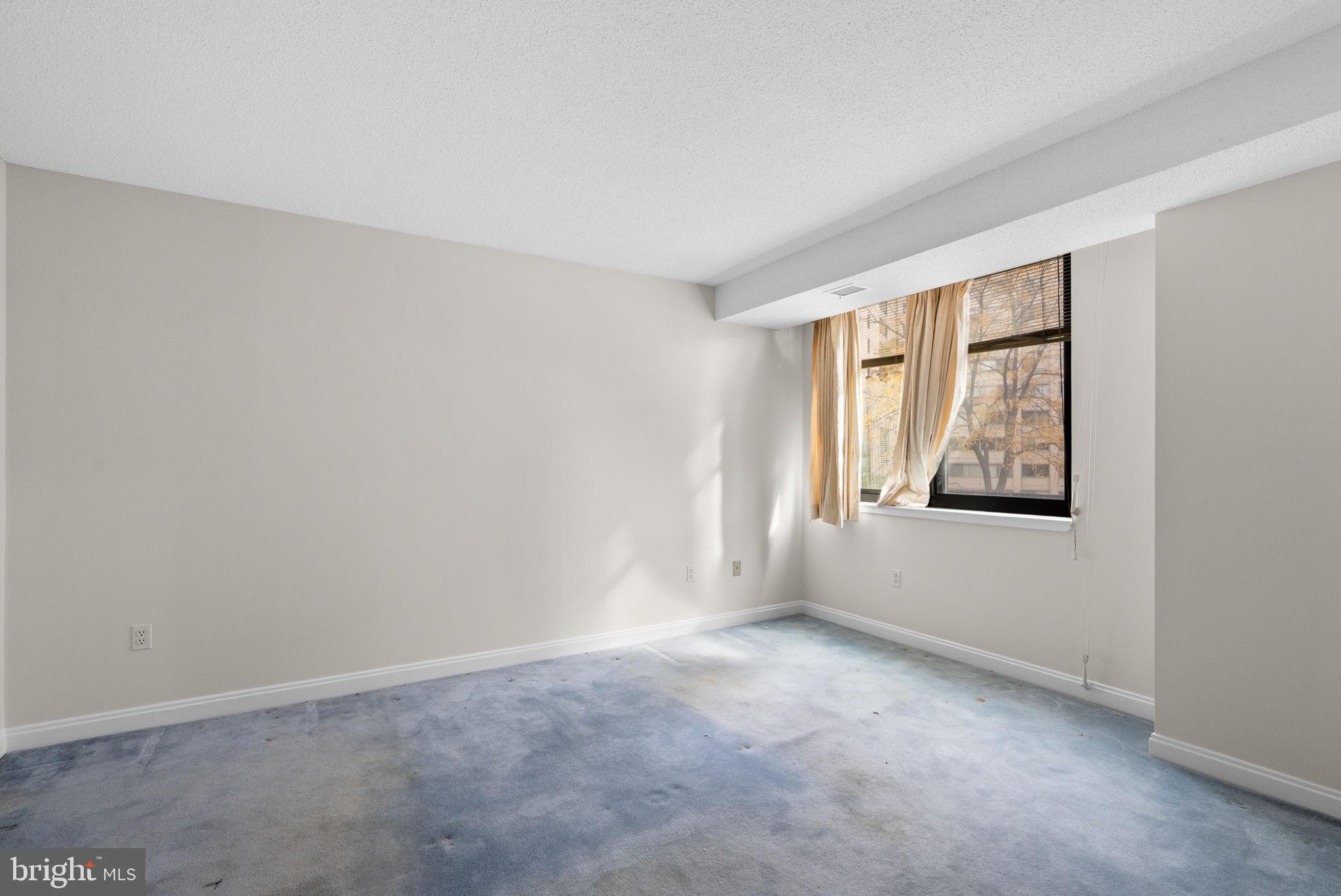 FRIENDSHIP HEIGHTS - Residential